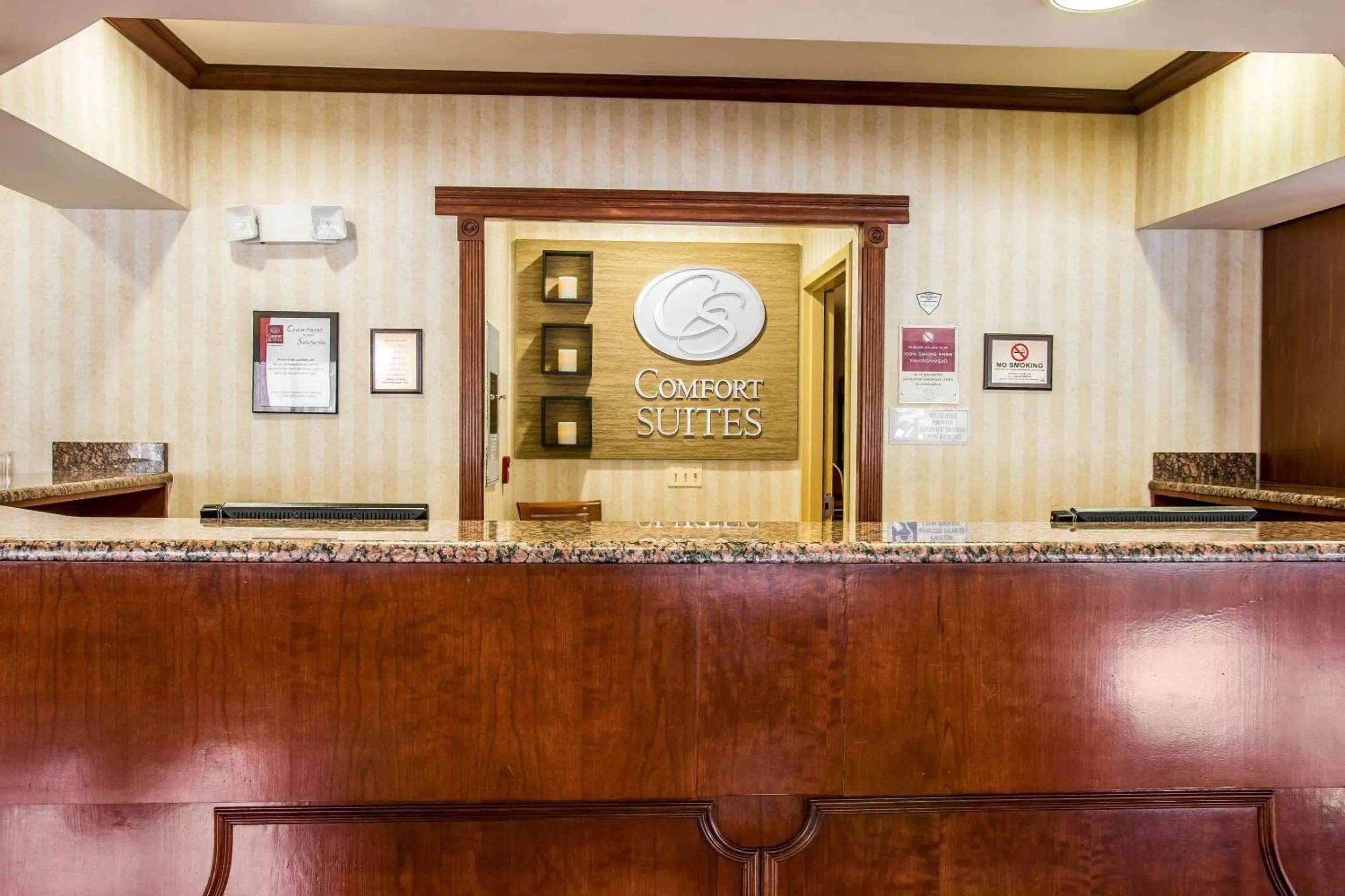 Lobby or reception in Comfort Suites Canton - Detroit Lobby or reception in Comfort Suites Canton - Detroit