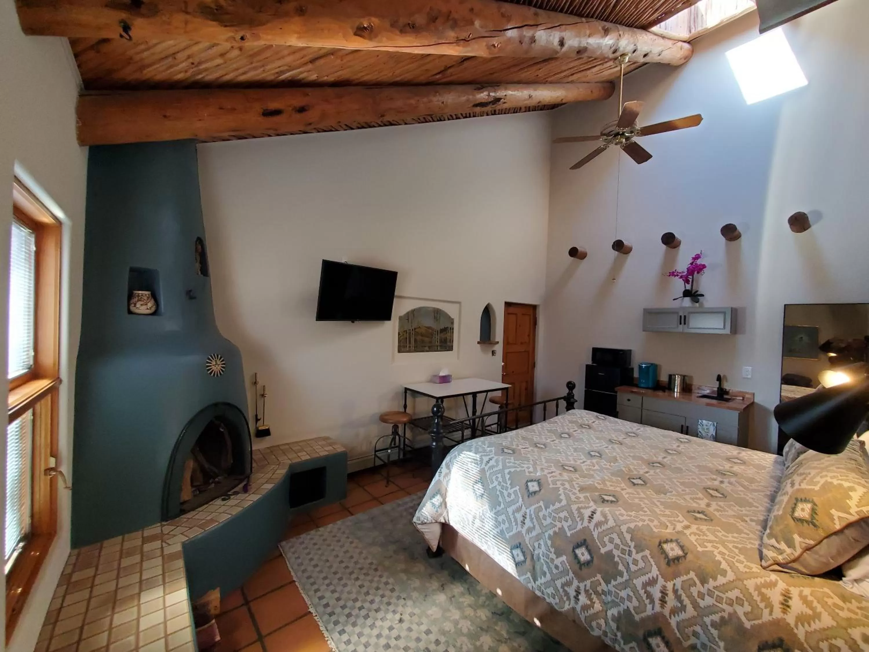 Photo of the whole room, Bed in Casas de Suenos Old Town Historic Inn, an Ascend Collection Hotel