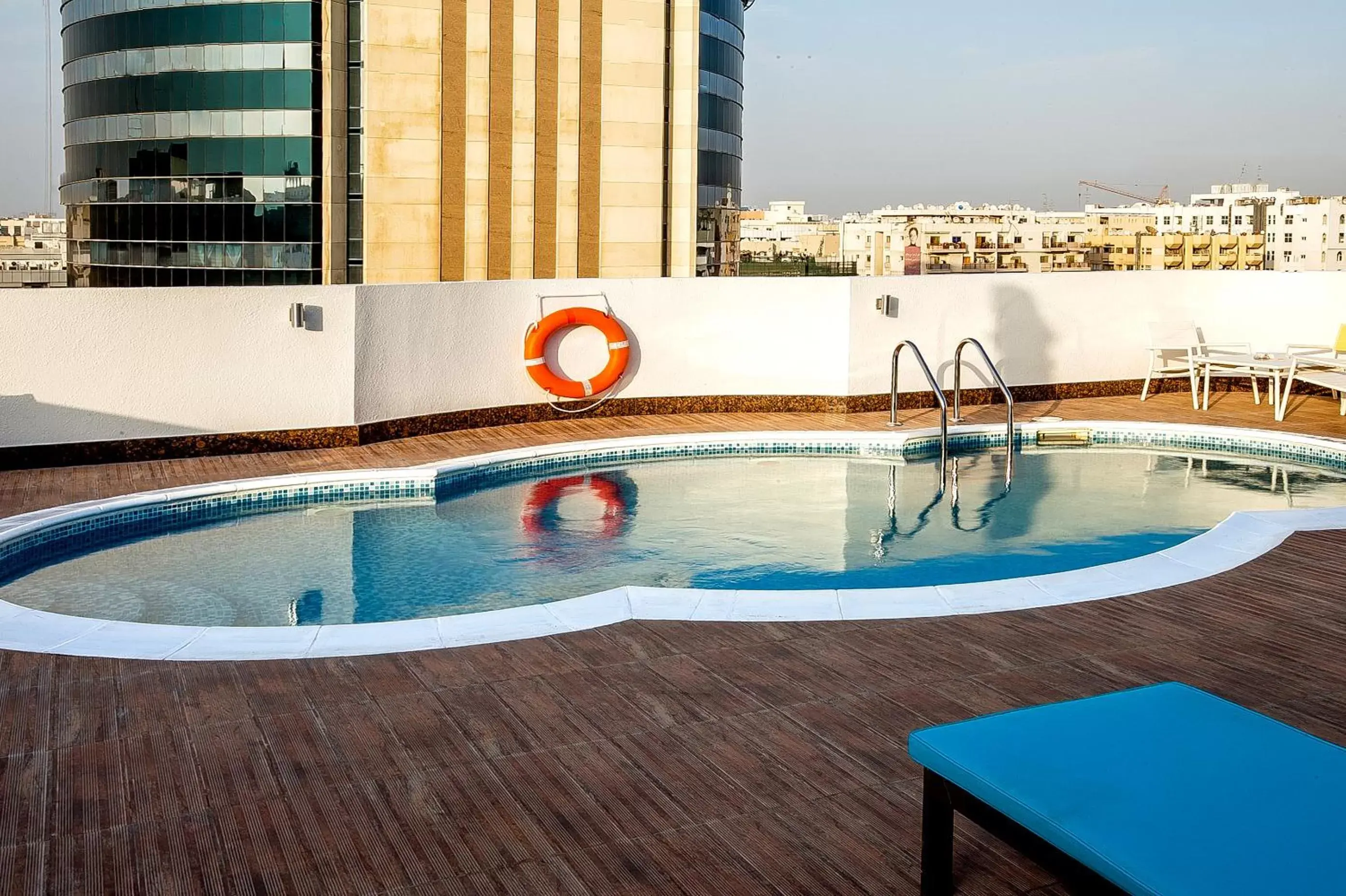 Swimming pool in Al Sarab Hotel Swimming pool in Al Sarab Hotel
