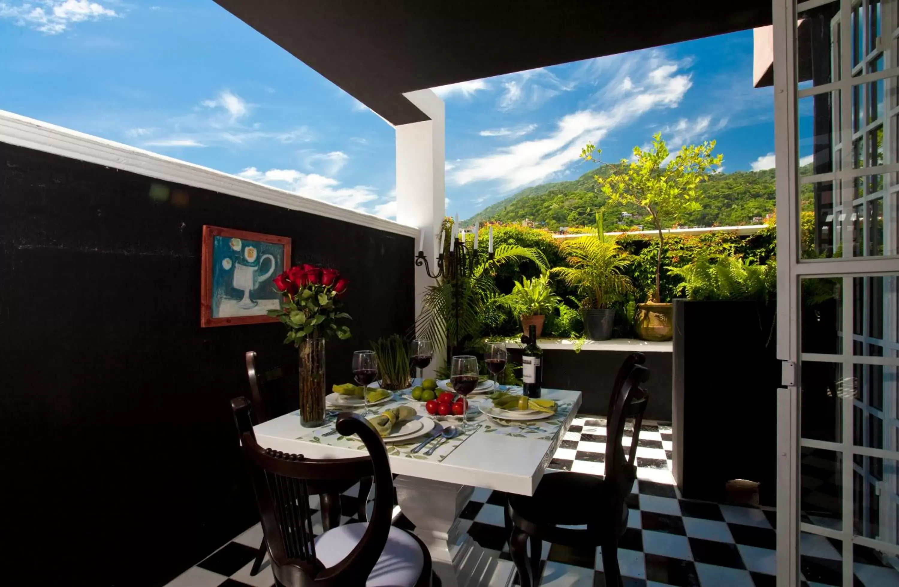 Restaurant/places to eat in Hotel Boutique Rivera Del Rio