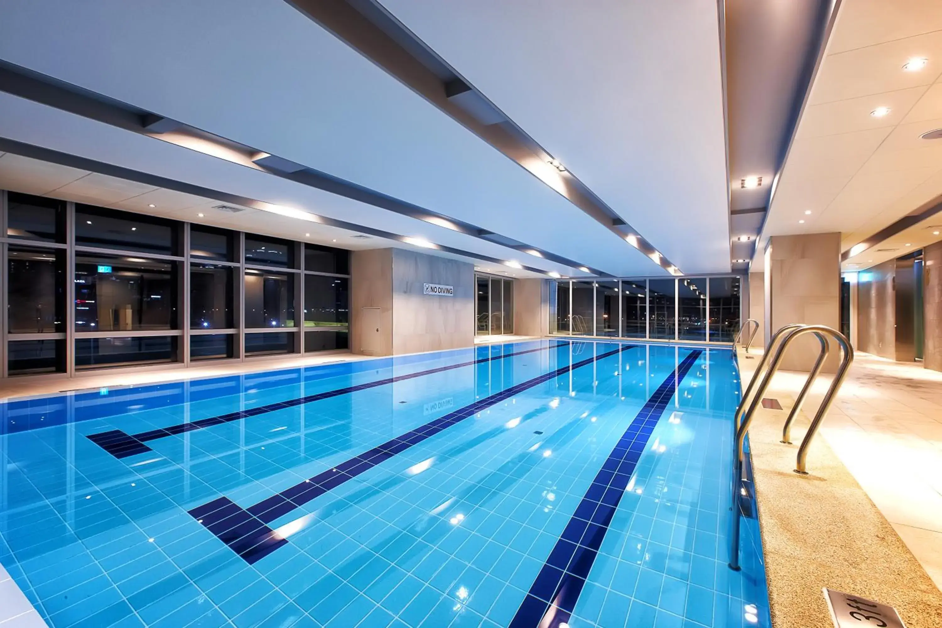 Swimming Pool in Orakai Songdo Park Hotel