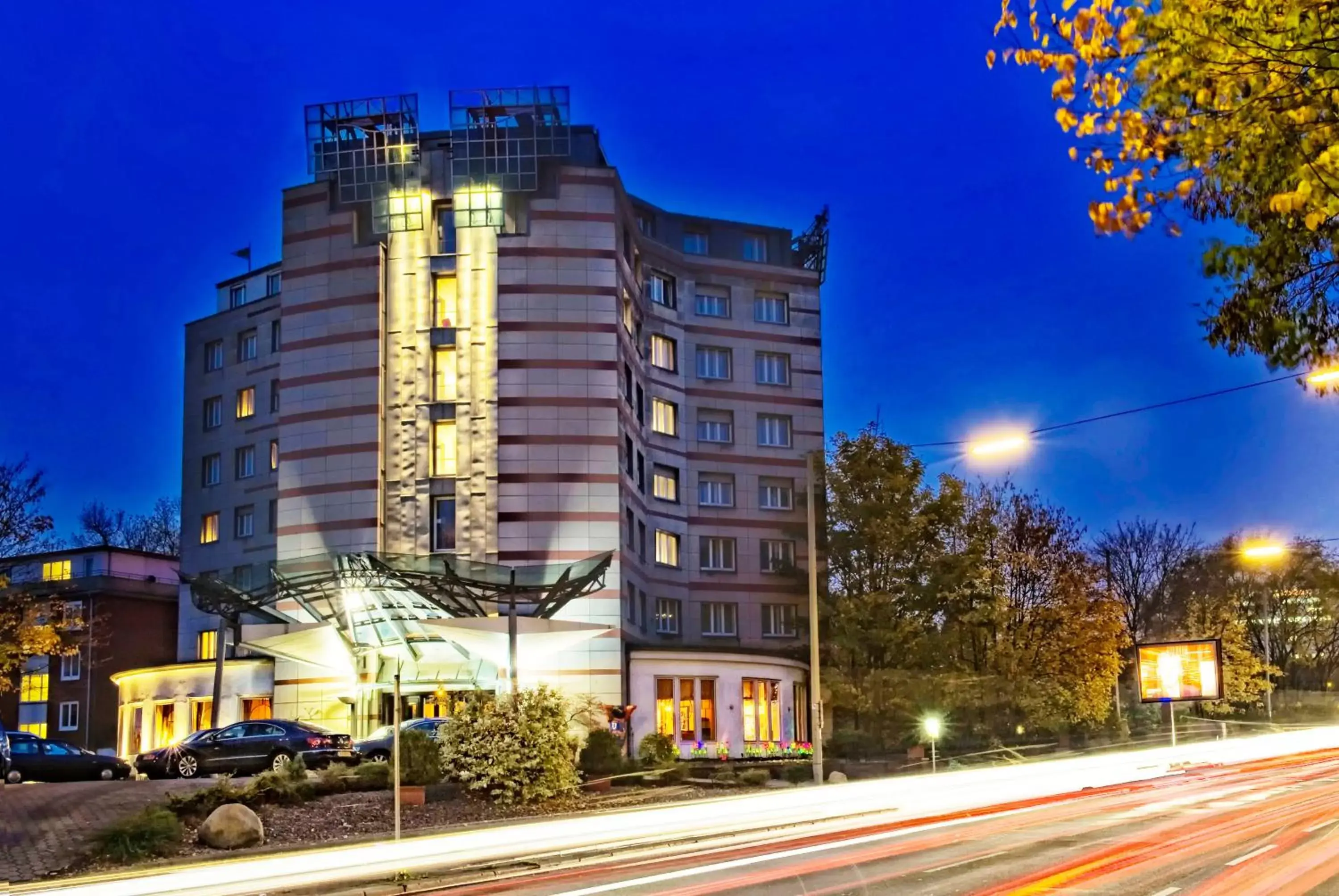 Facade/entrance, Property Building in Park Hotel am Berliner Tor