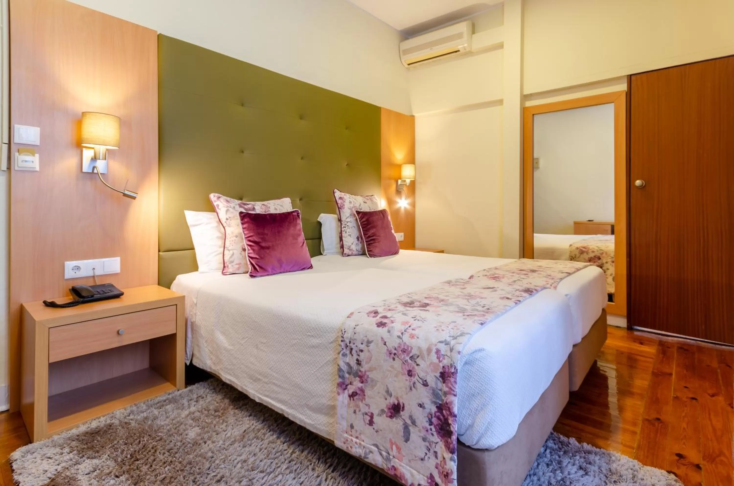 Bedroom, Bed in Hotel INN Rossio