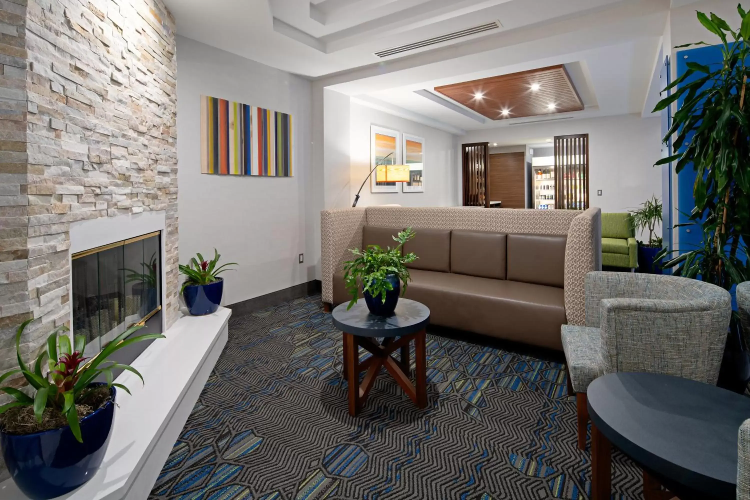 Property building, Seating Area in Holiday Inn Express Hotel & Suites Atascadero, an IHG Hotel