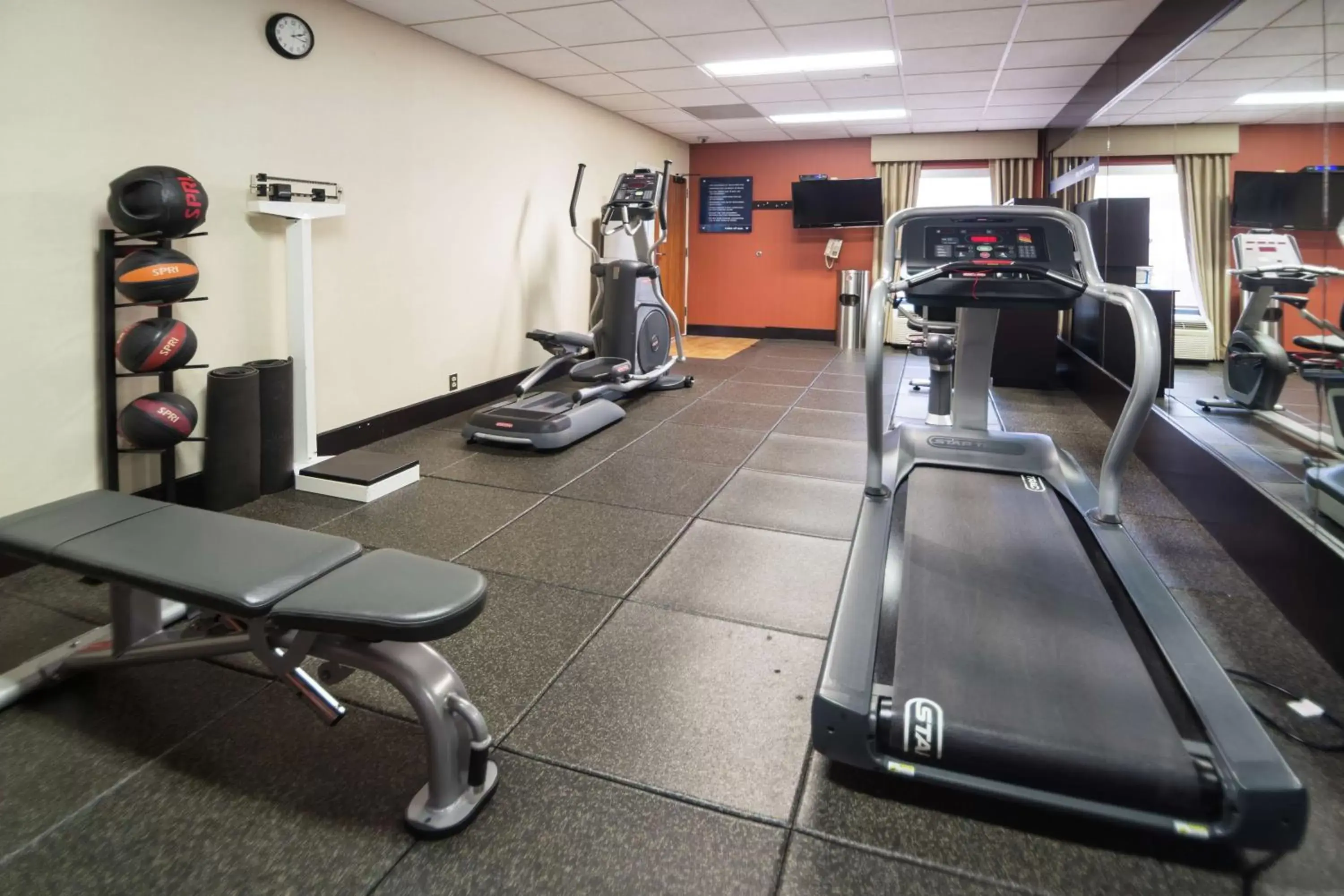 Fitness centre/facilities, Fitness Center/Facilities in Hampton Inn Tulsa/Broken Arrow