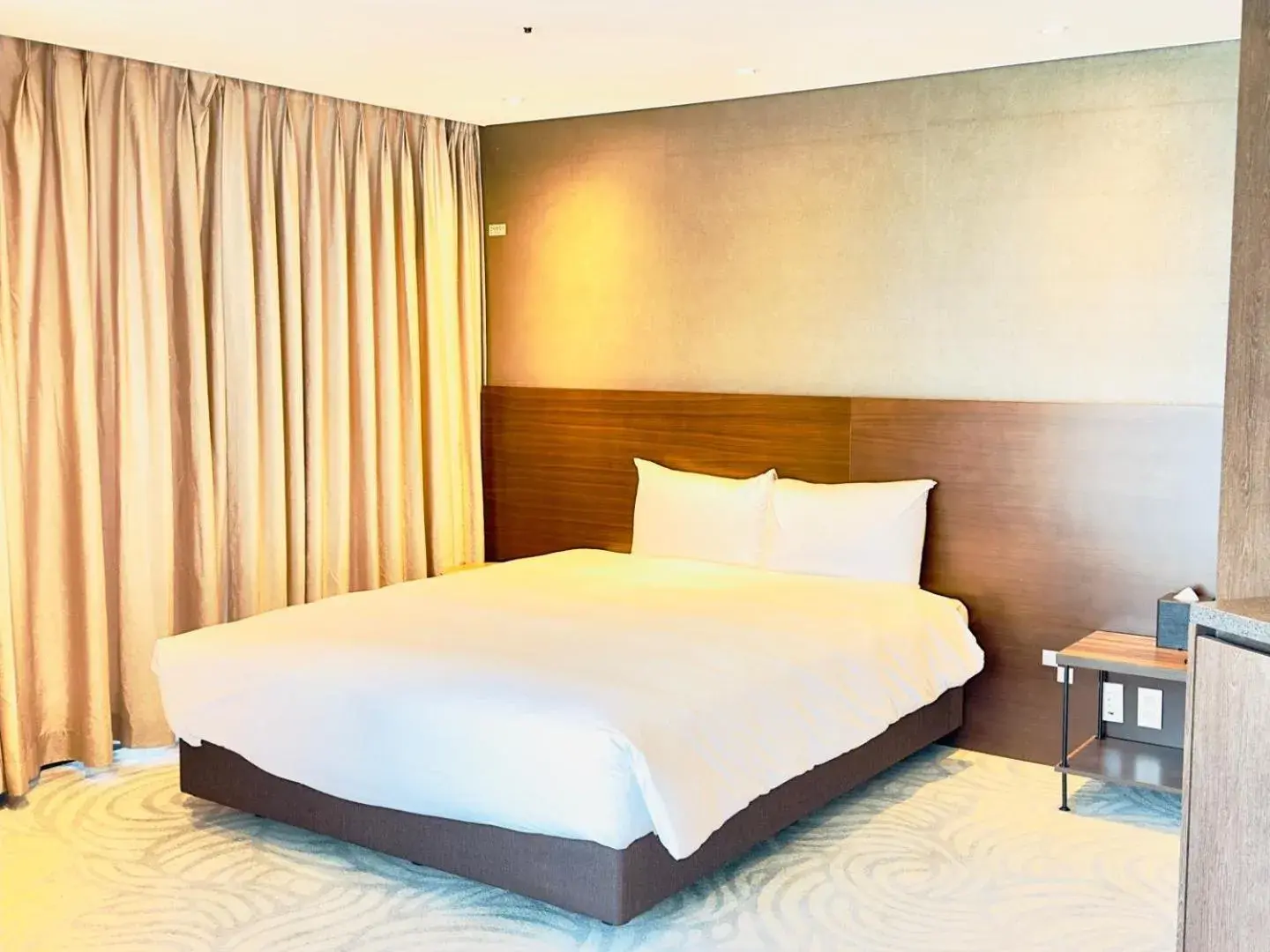 Bedroom, Bed in Saint Beach Hotel Bedroom, Bed in Saint Beach Hotel