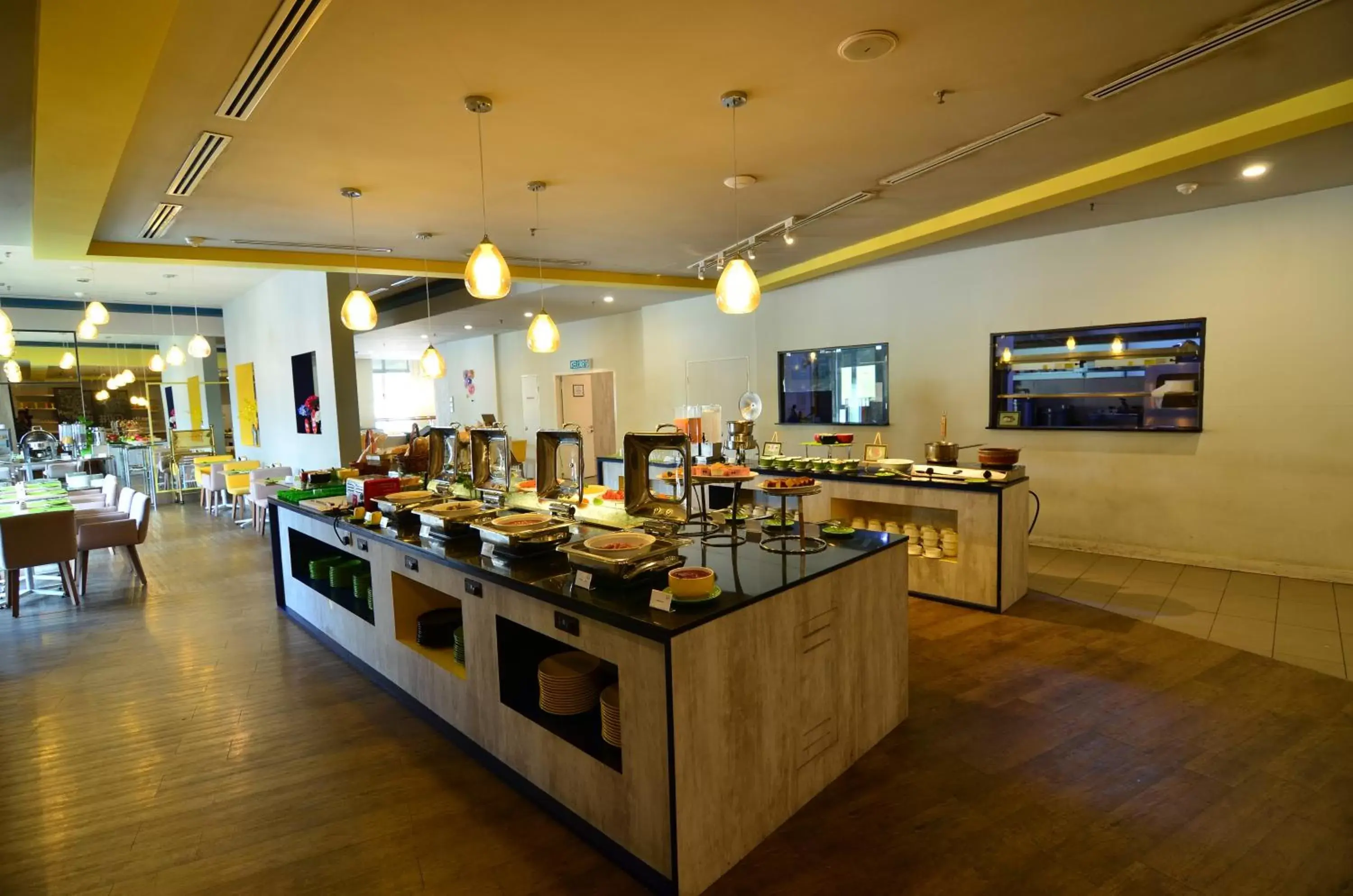 Buffet breakfast, Restaurant/Places to Eat in ibis Styles Kuala Lumpur Sri Damansara