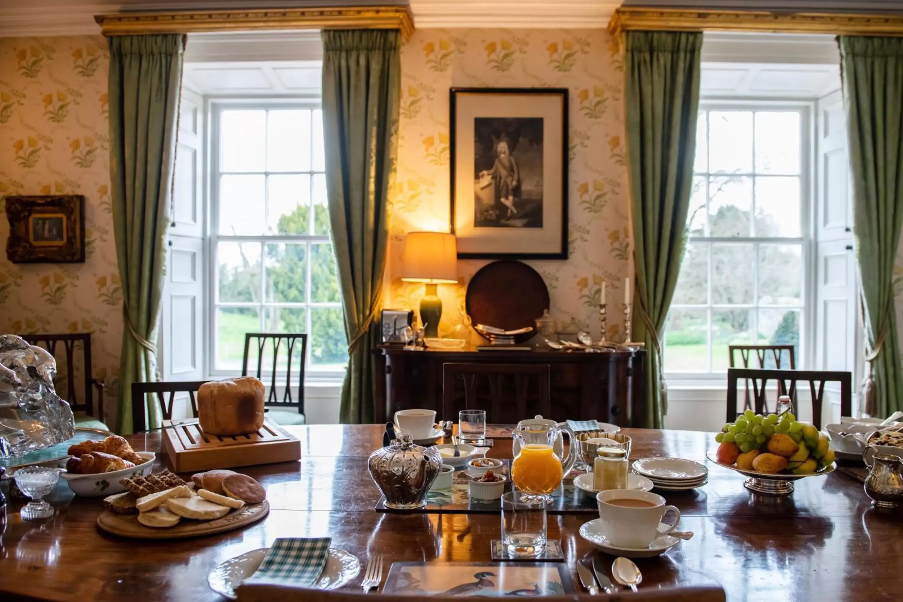 Dining area in Ballymote Country House