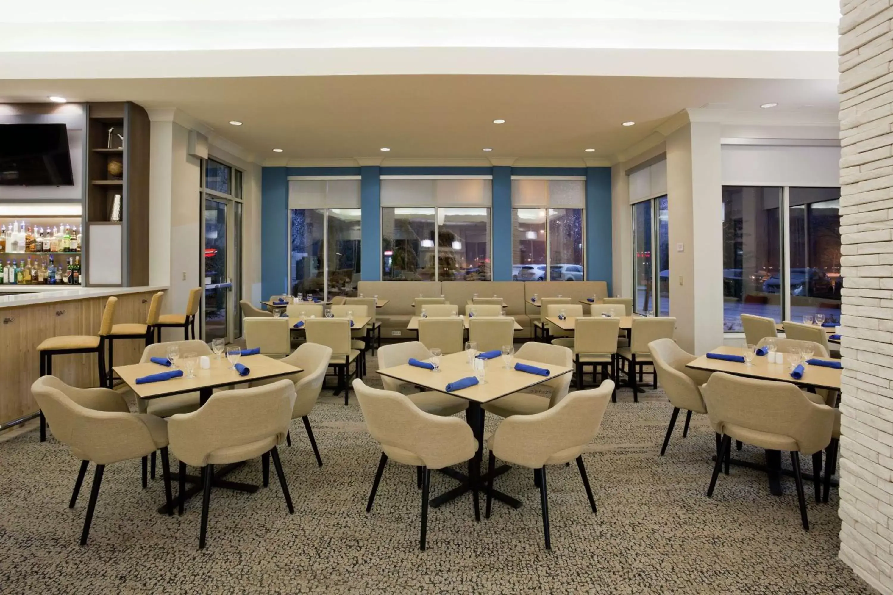 Restaurant/places to eat in Hilton Garden Inn Minneapolis Eagan Restaurant/places to eat in Hilton Garden Inn Minneapolis Eagan