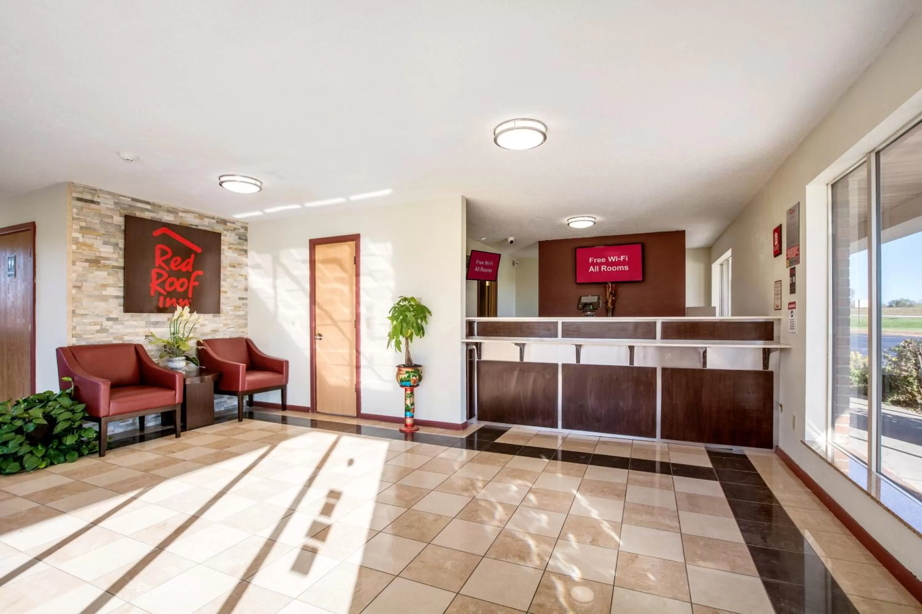 Lobby or reception in Red Roof Inn Vincennes