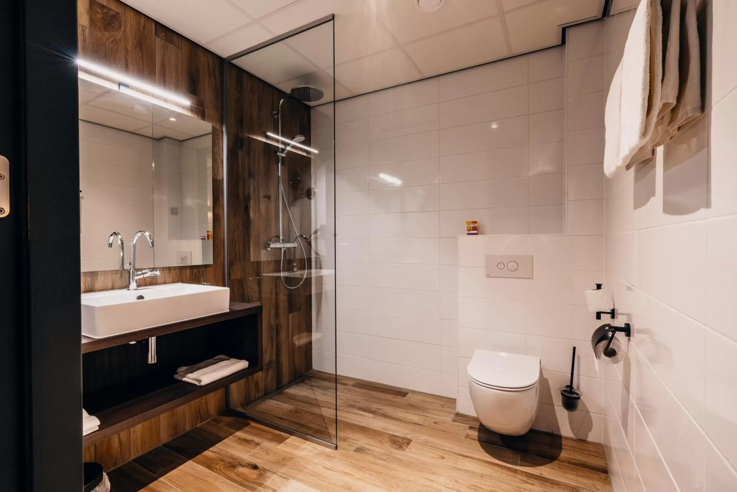 Shower, Bathroom in Hotel Hoogeveen