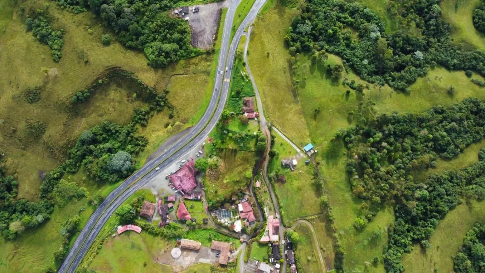 Property building in Finca Campestre La Adelita B&B