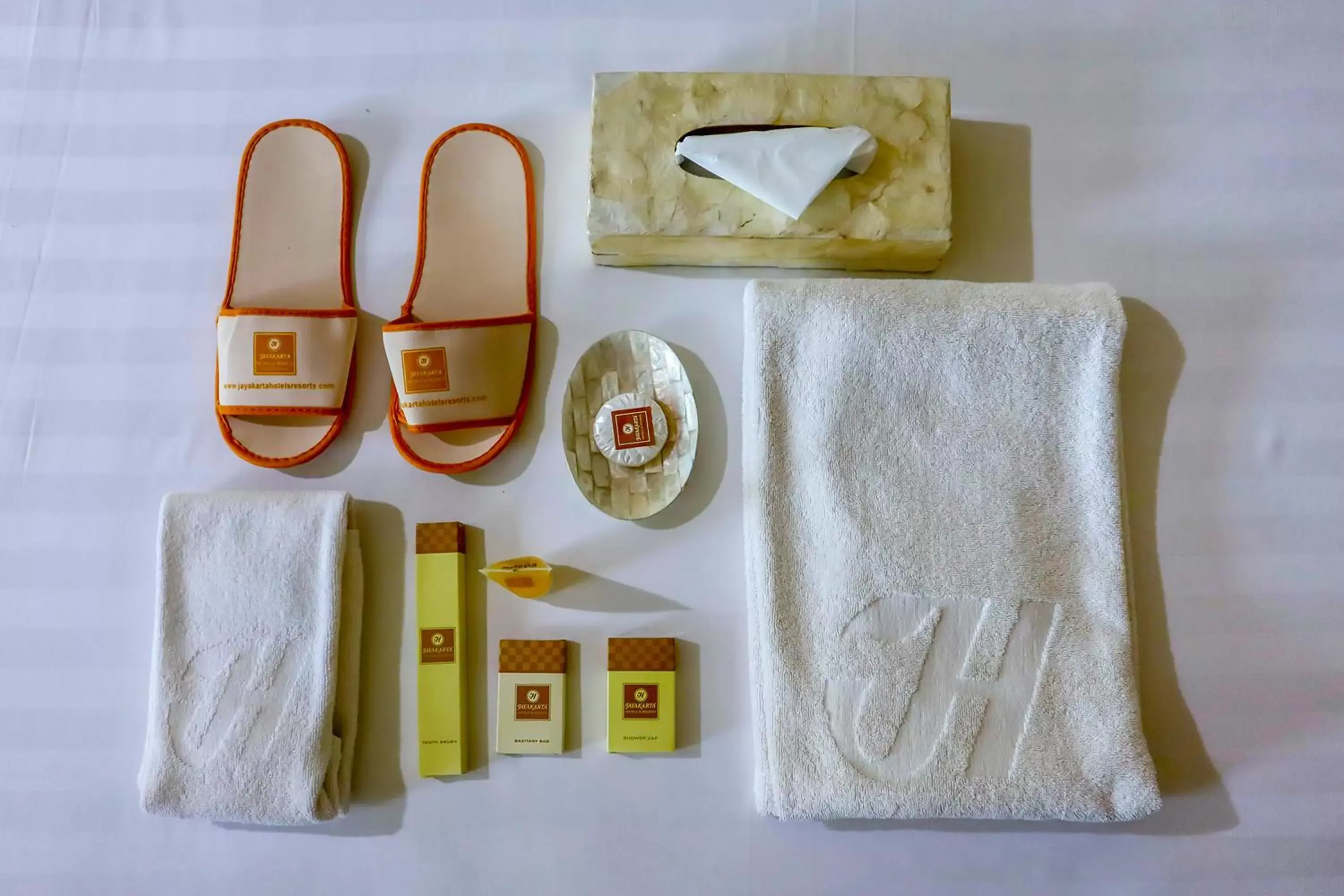 towels in The Jayakarta Suites Komodo Flores