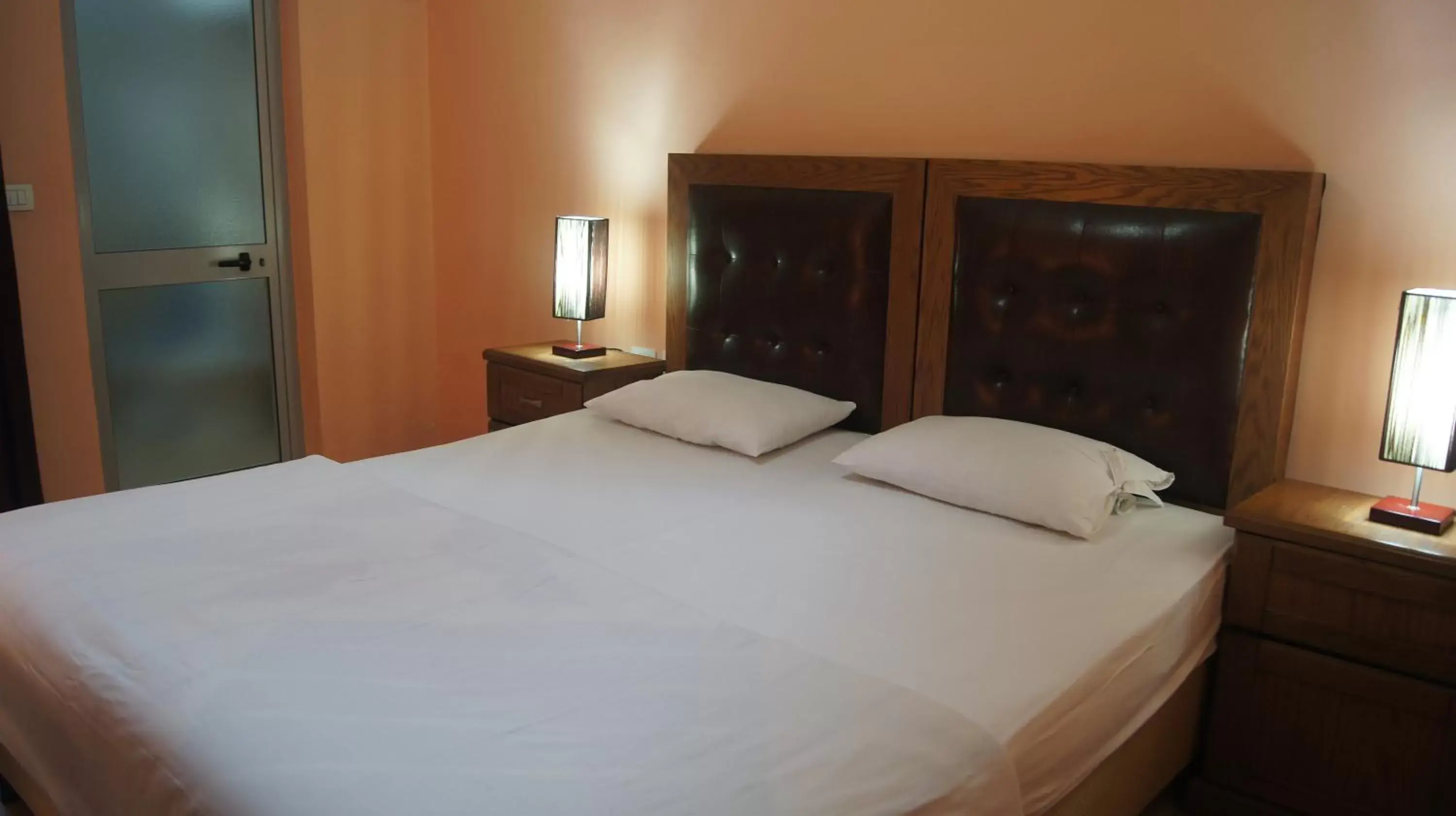 Bedroom, Bed in Bristol Hotel Tirana