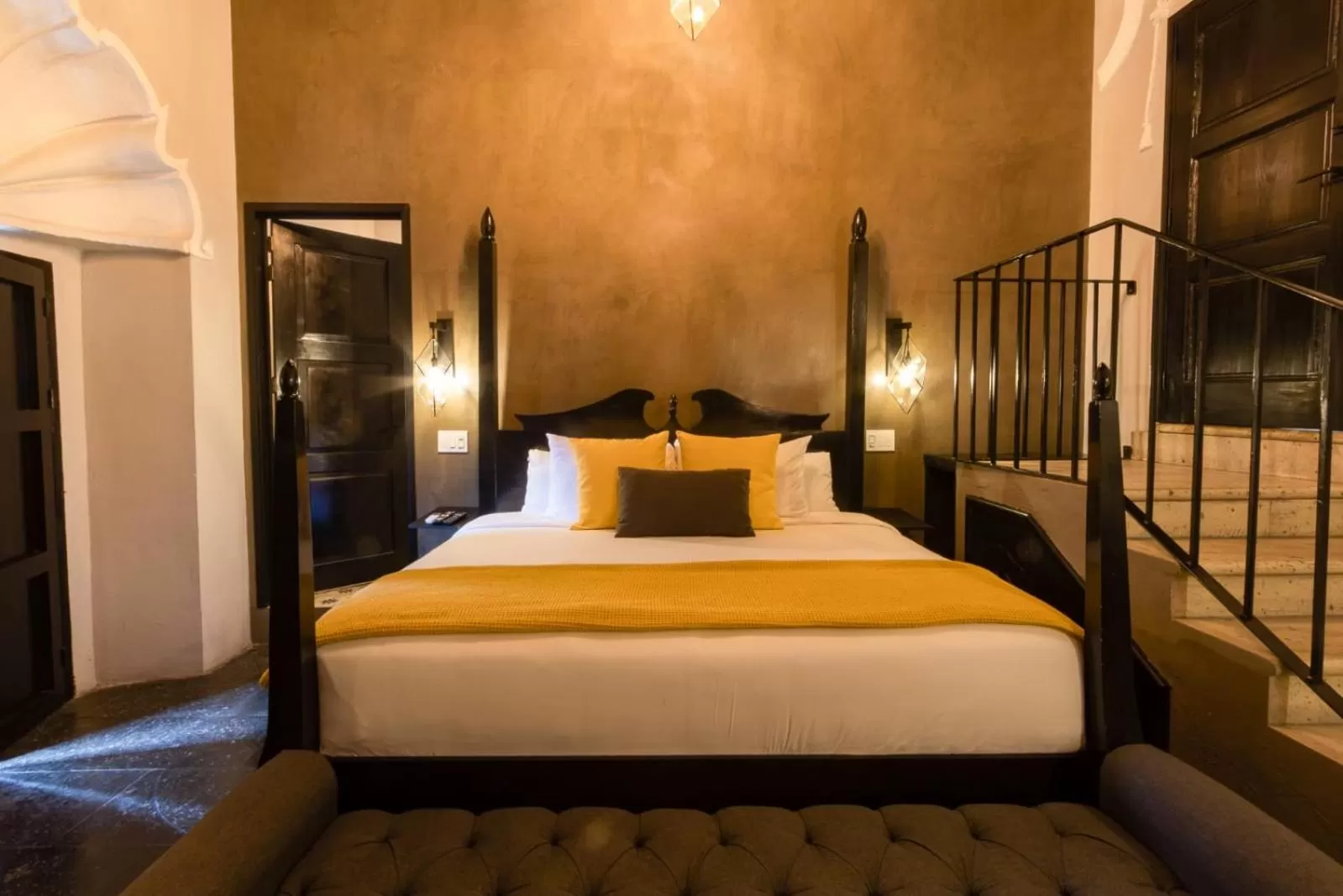 Bed in Luxury Boutique Hotel Villa Limon