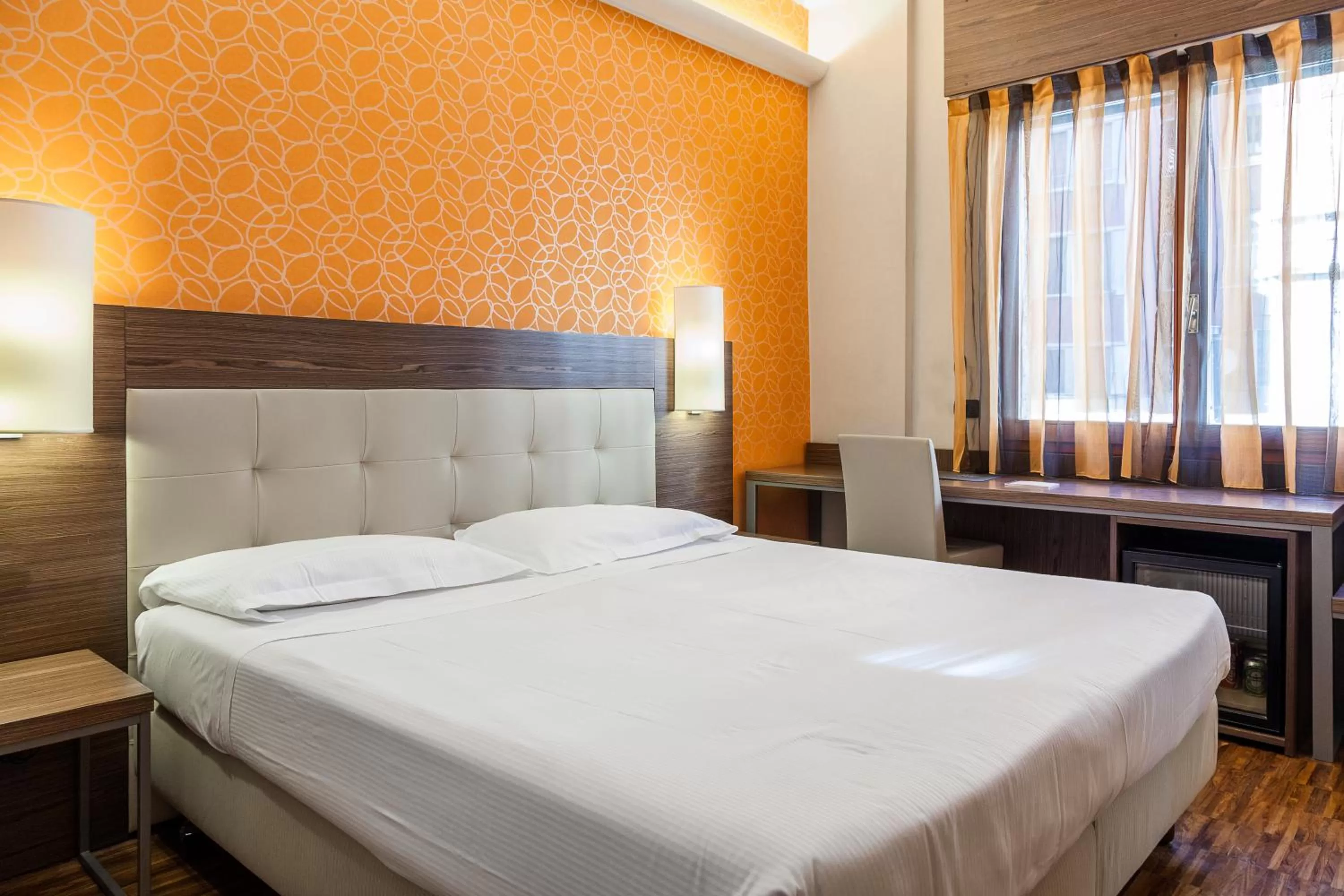 Bed in Hotel Des Etrangers