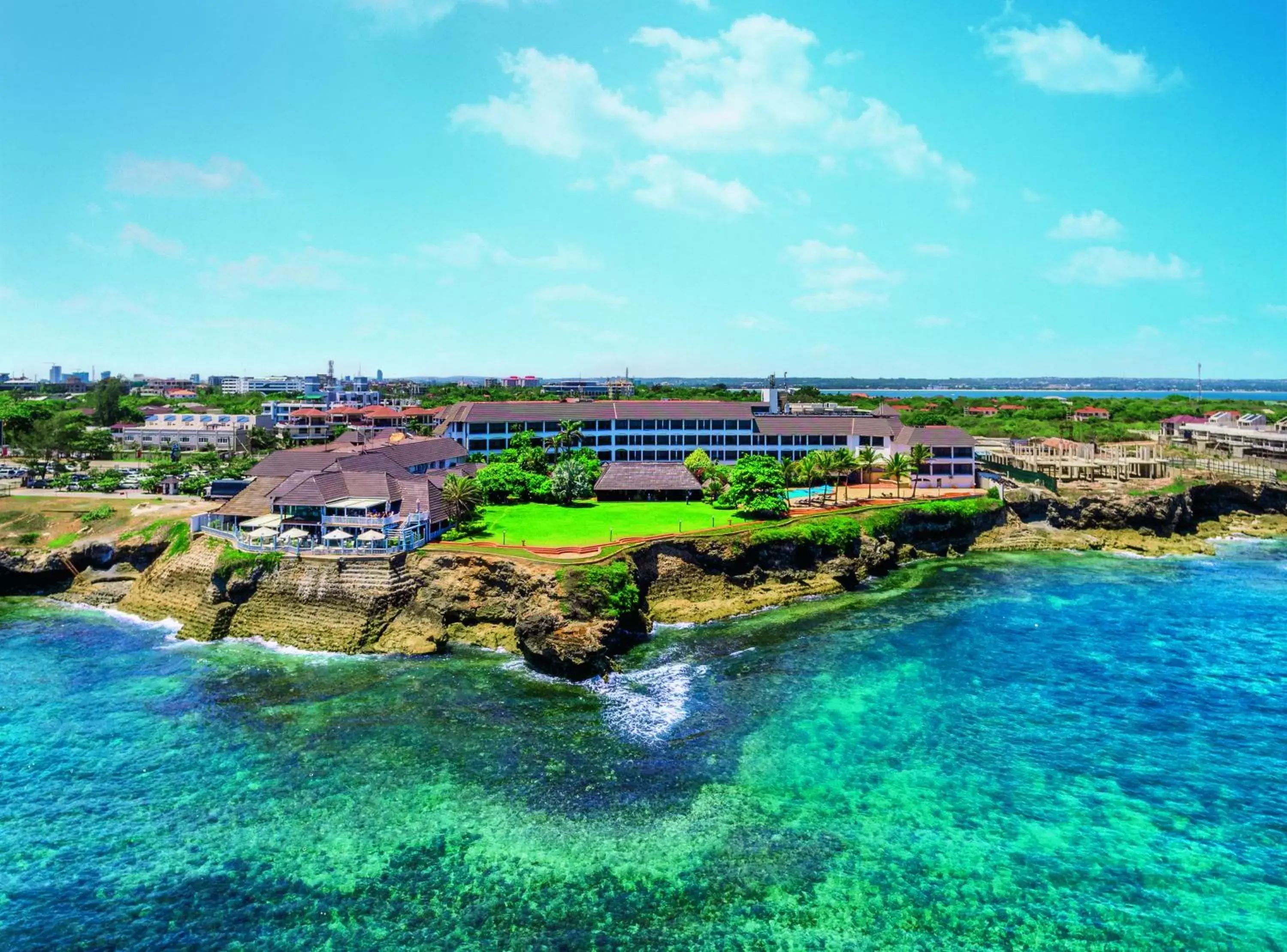 Bird's eye view in Sea Cliff Hotel