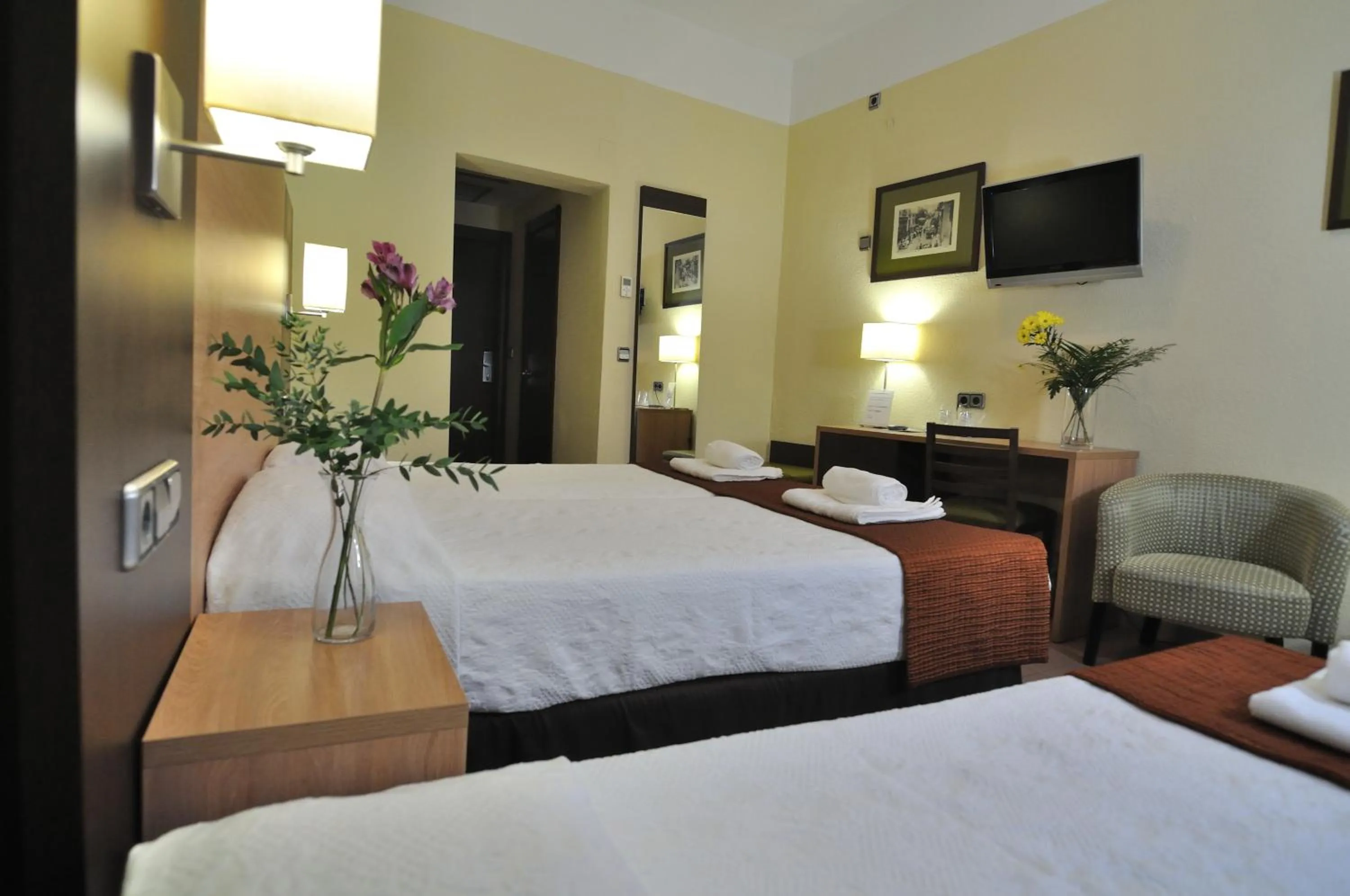 Bed in Hostal Ballesta