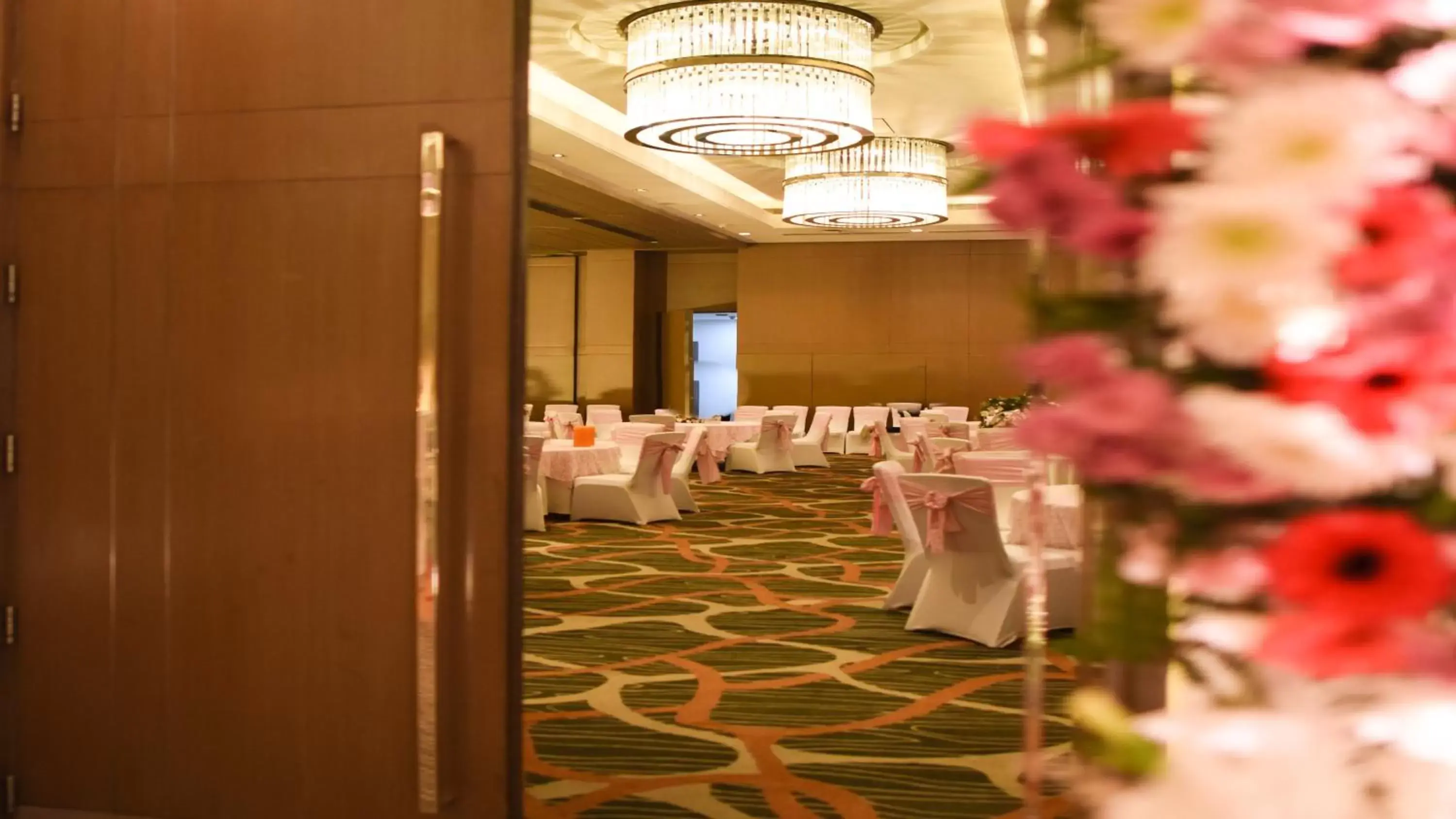 Banquet/Function facilities, Banquet Facilities in Holiday Inn New Delhi International Airport, an IHG Hotel