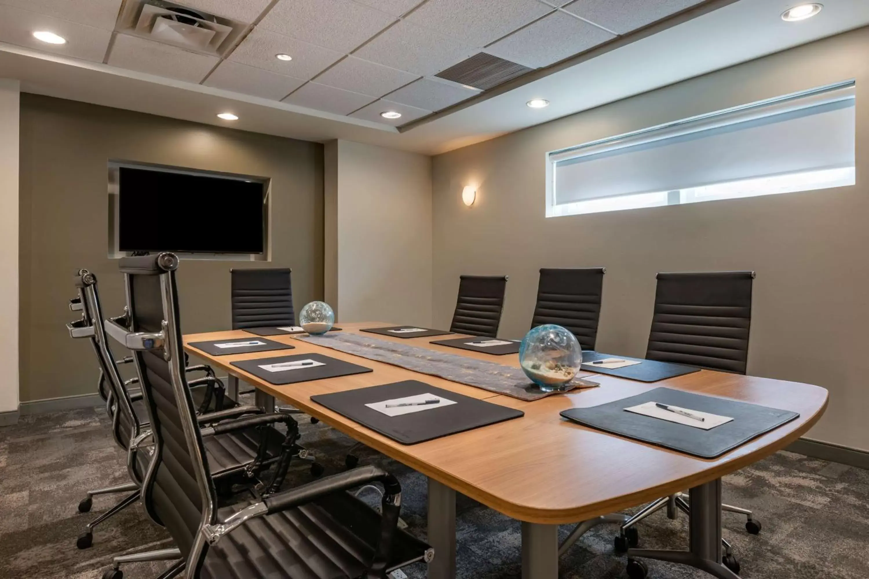 Meeting/conference room in Condado Palm Inn San Juan, Tapestry Collection by Hilton