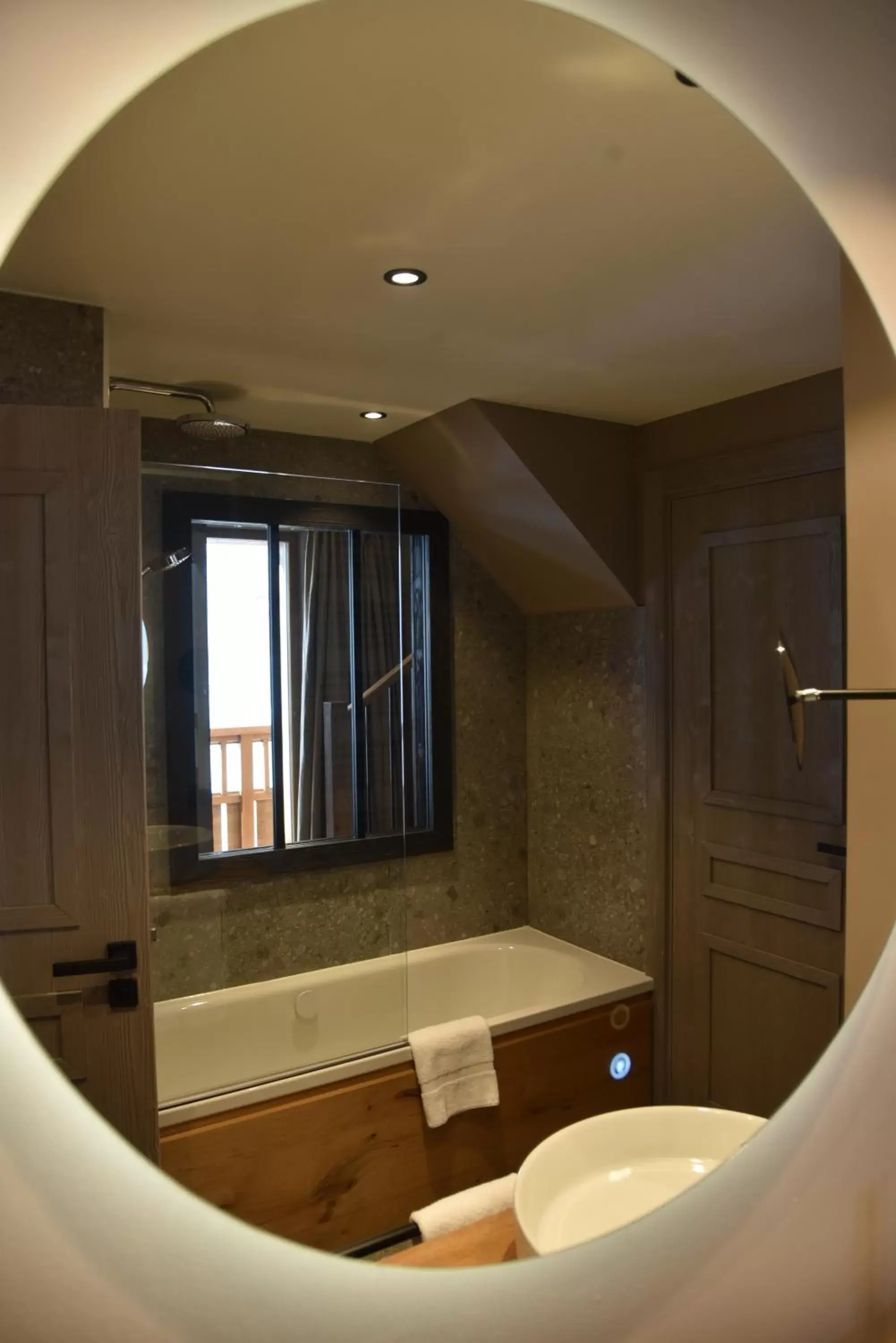 Bathroom in Hotel MONT-BLANC VAL D'ISERE