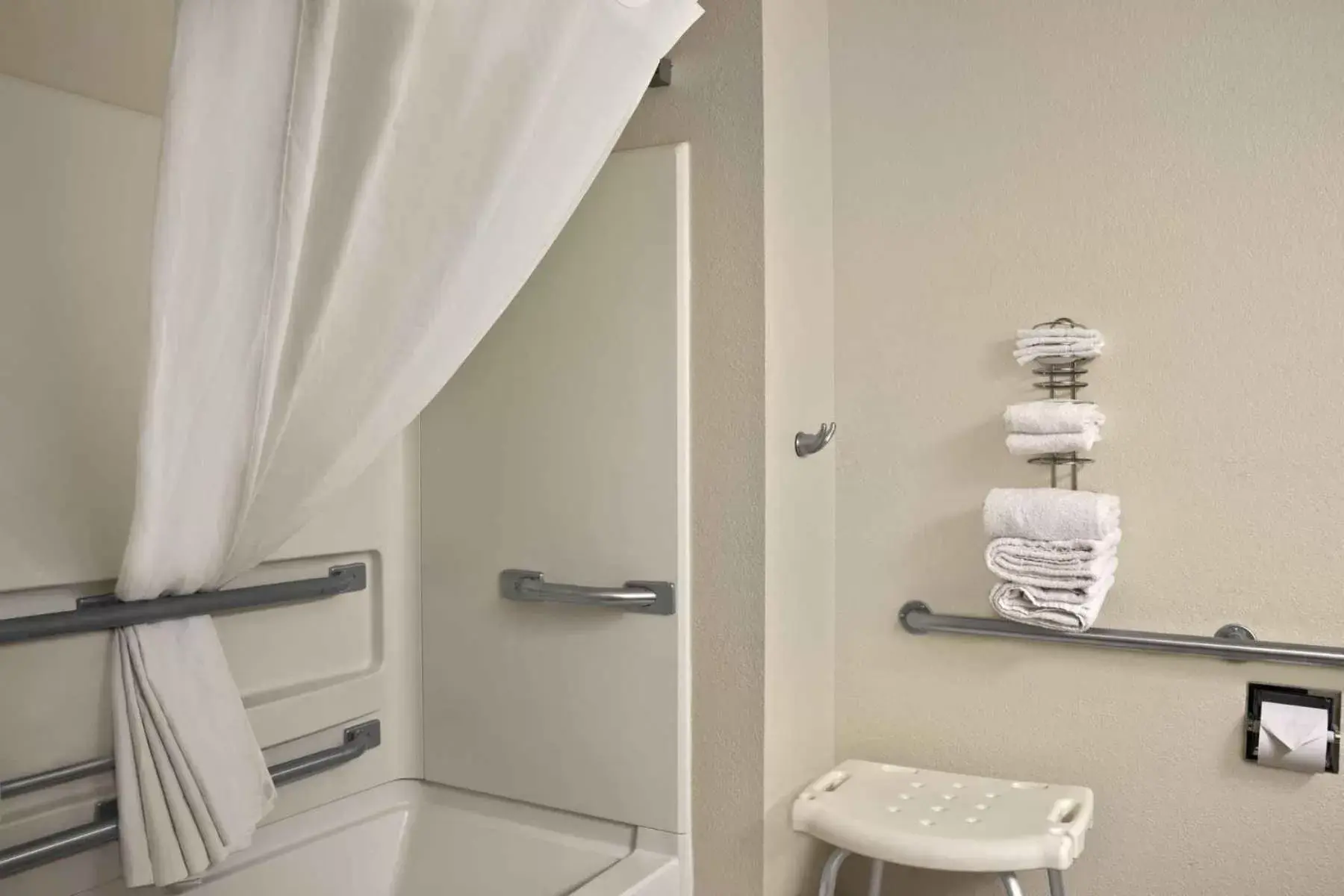 Shower, Bathroom in Super 8 by Wyndham Whitewater WI