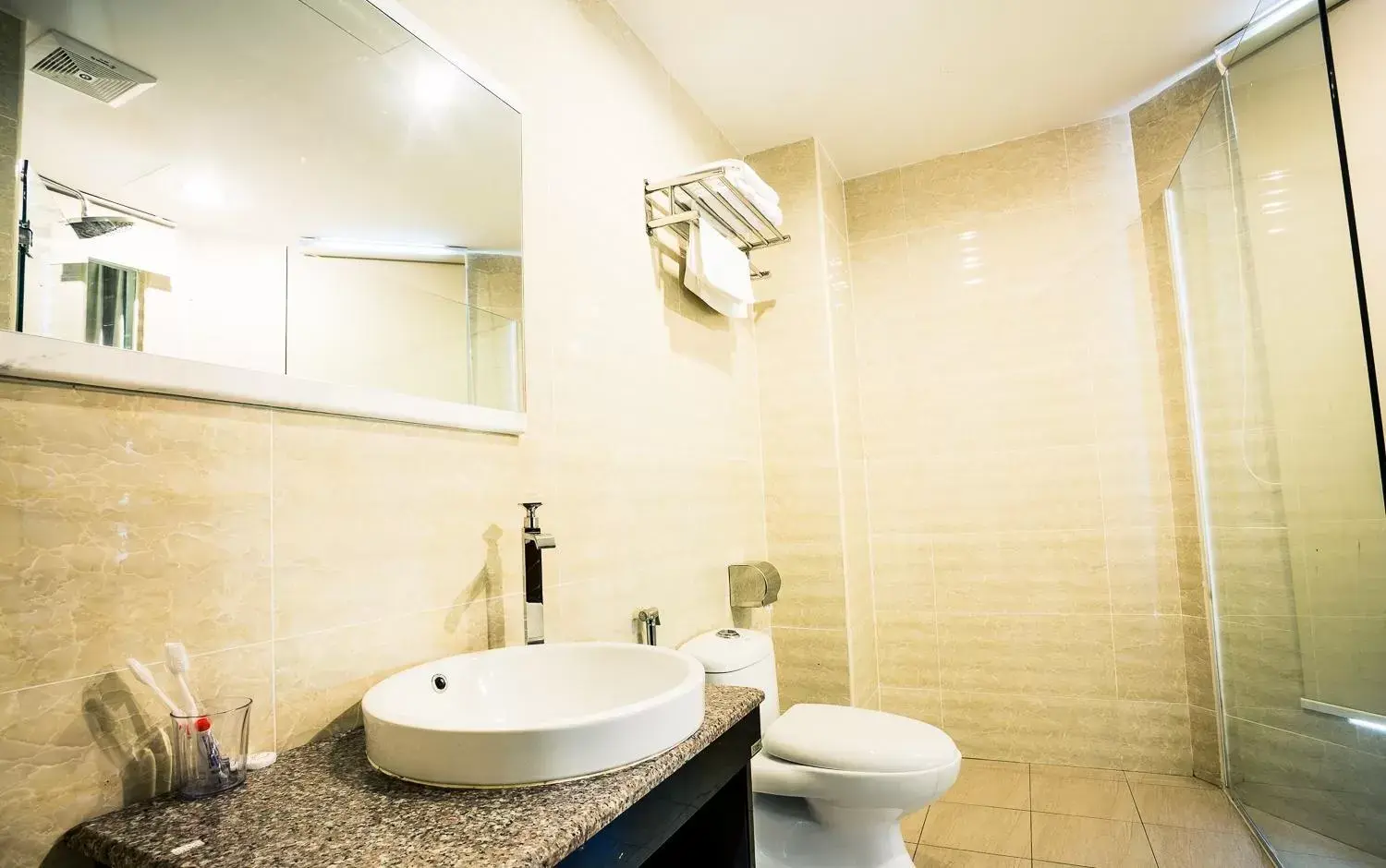 Bathroom in Golden Roof Hotel Ampang Ipoh