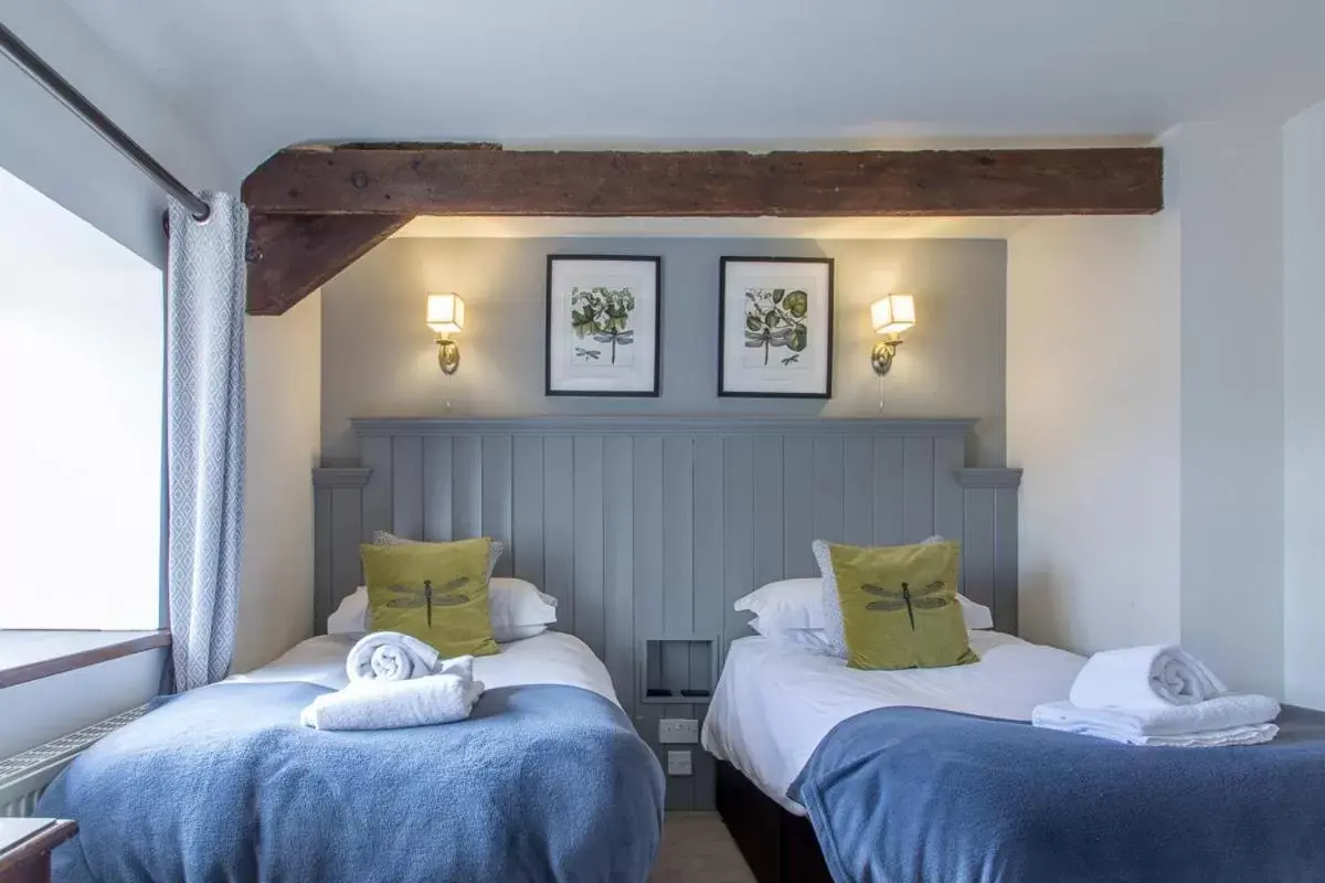Bed in Moors Inn