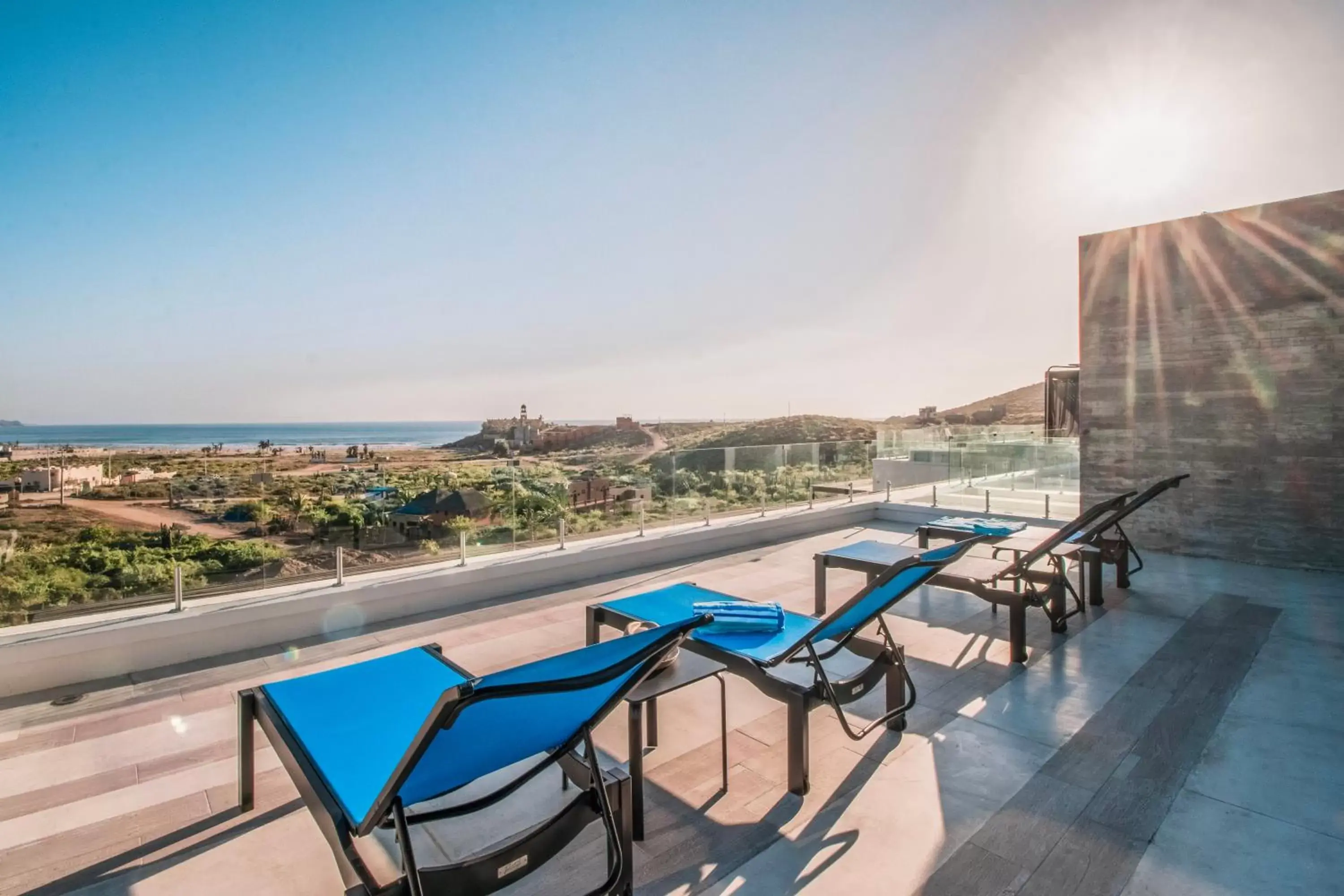 Balcony/Terrace, Swimming Pool in Cerritos Surf Residences