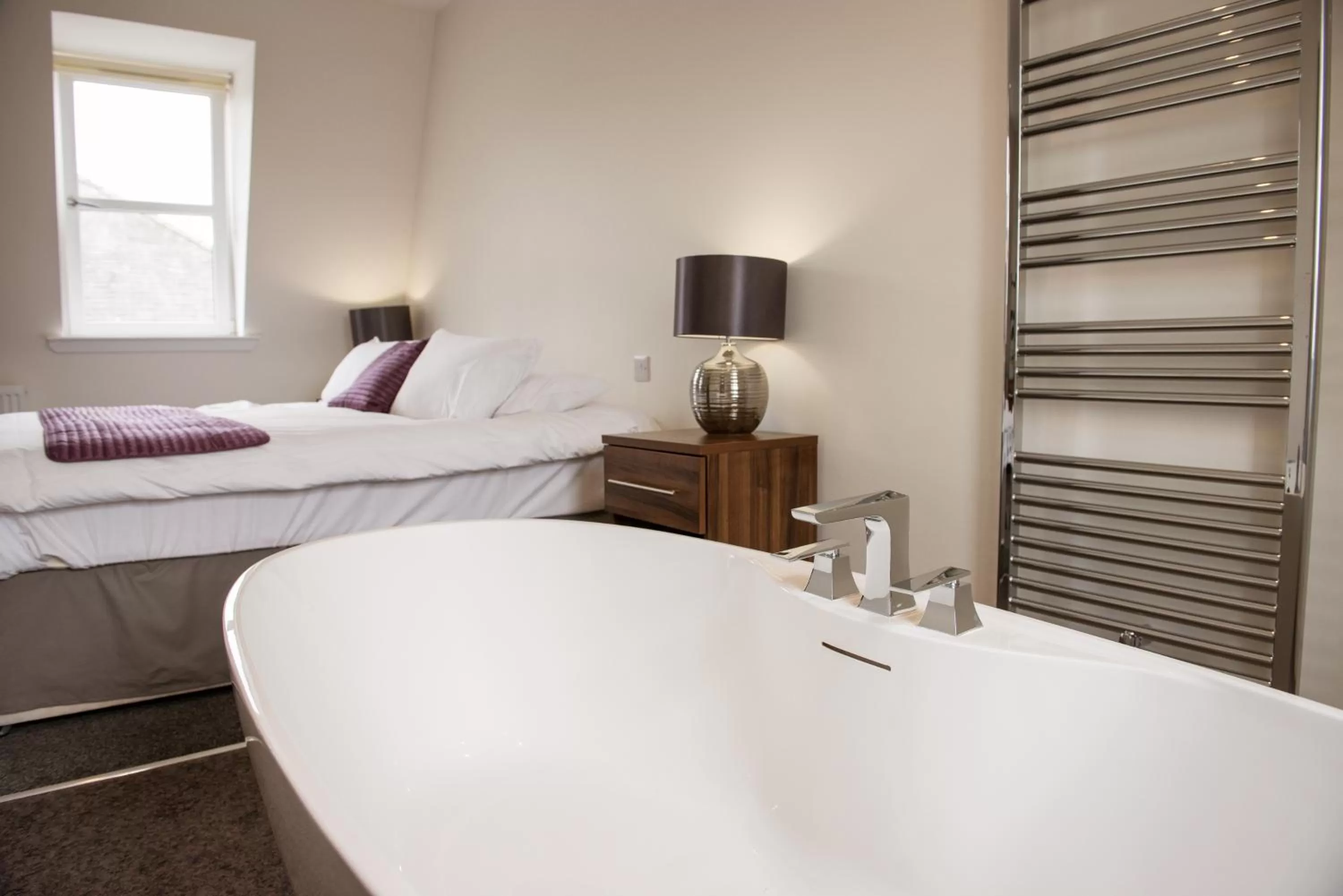 Bathroom, Bed in The Birchtree Hotel