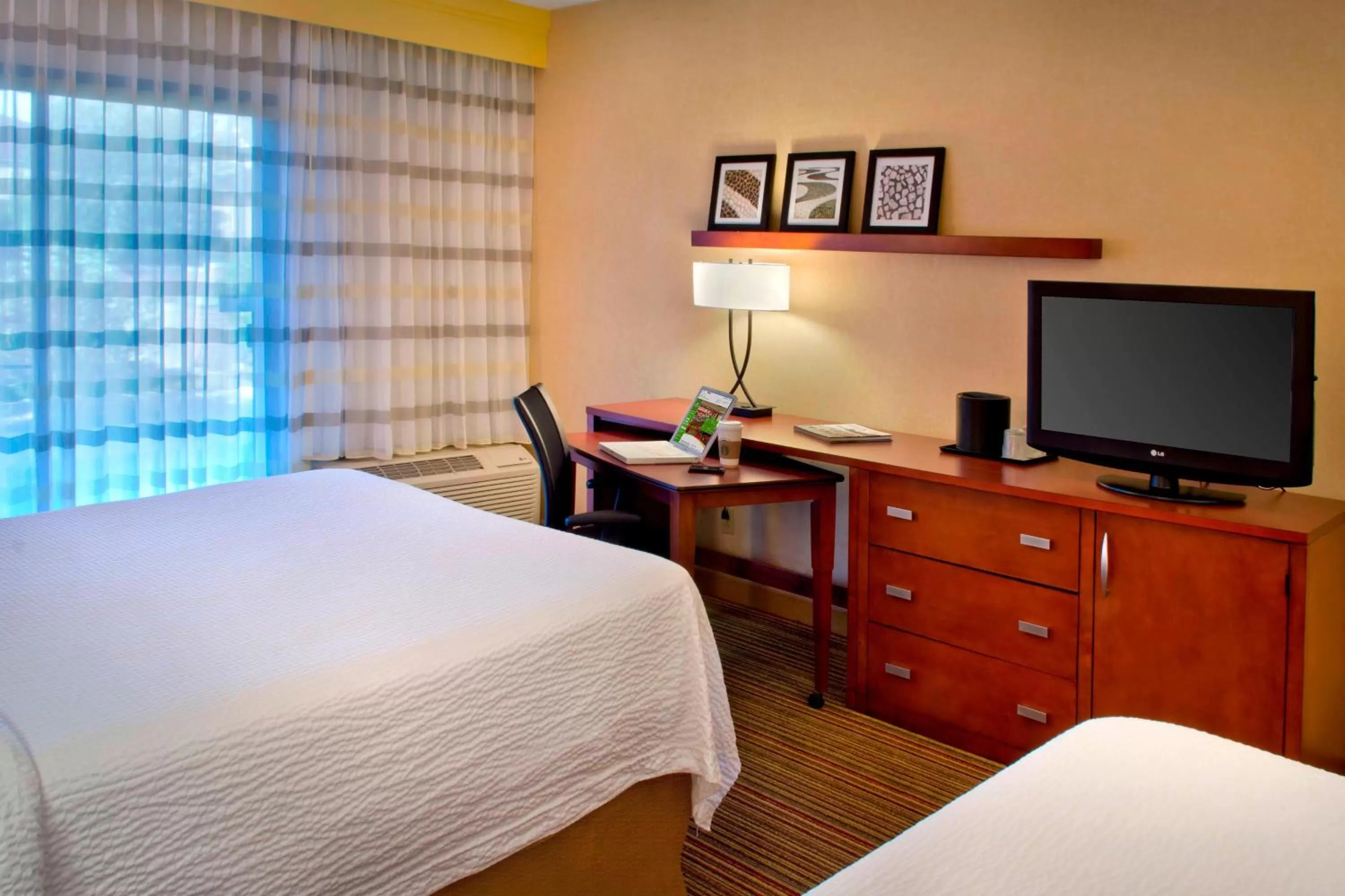 Double Room with Two Double Beds in Courtyard by Marriott Mt. Laurel