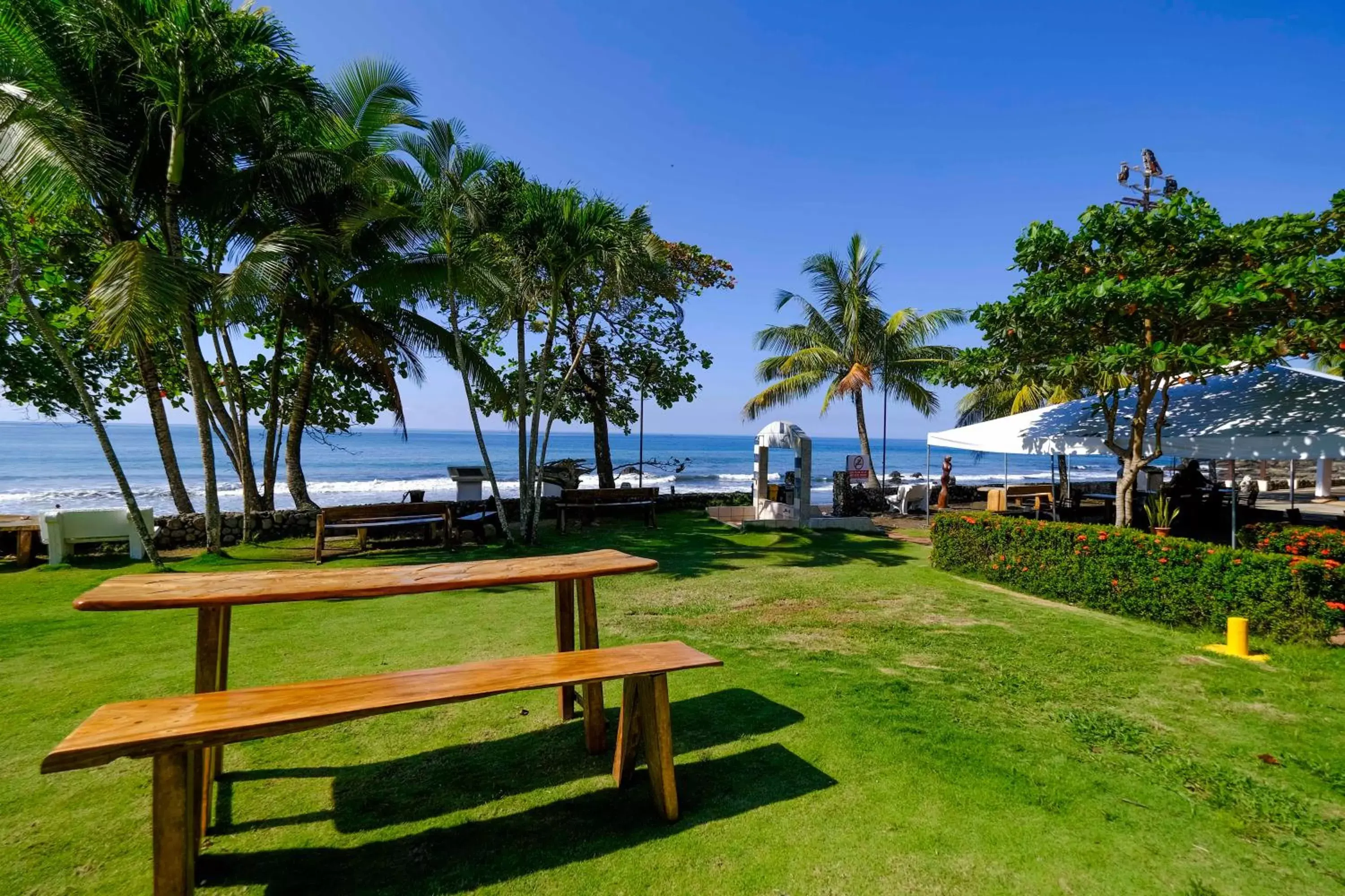 Nearby landmark, Garden in Hotel Terraza del Pacifico