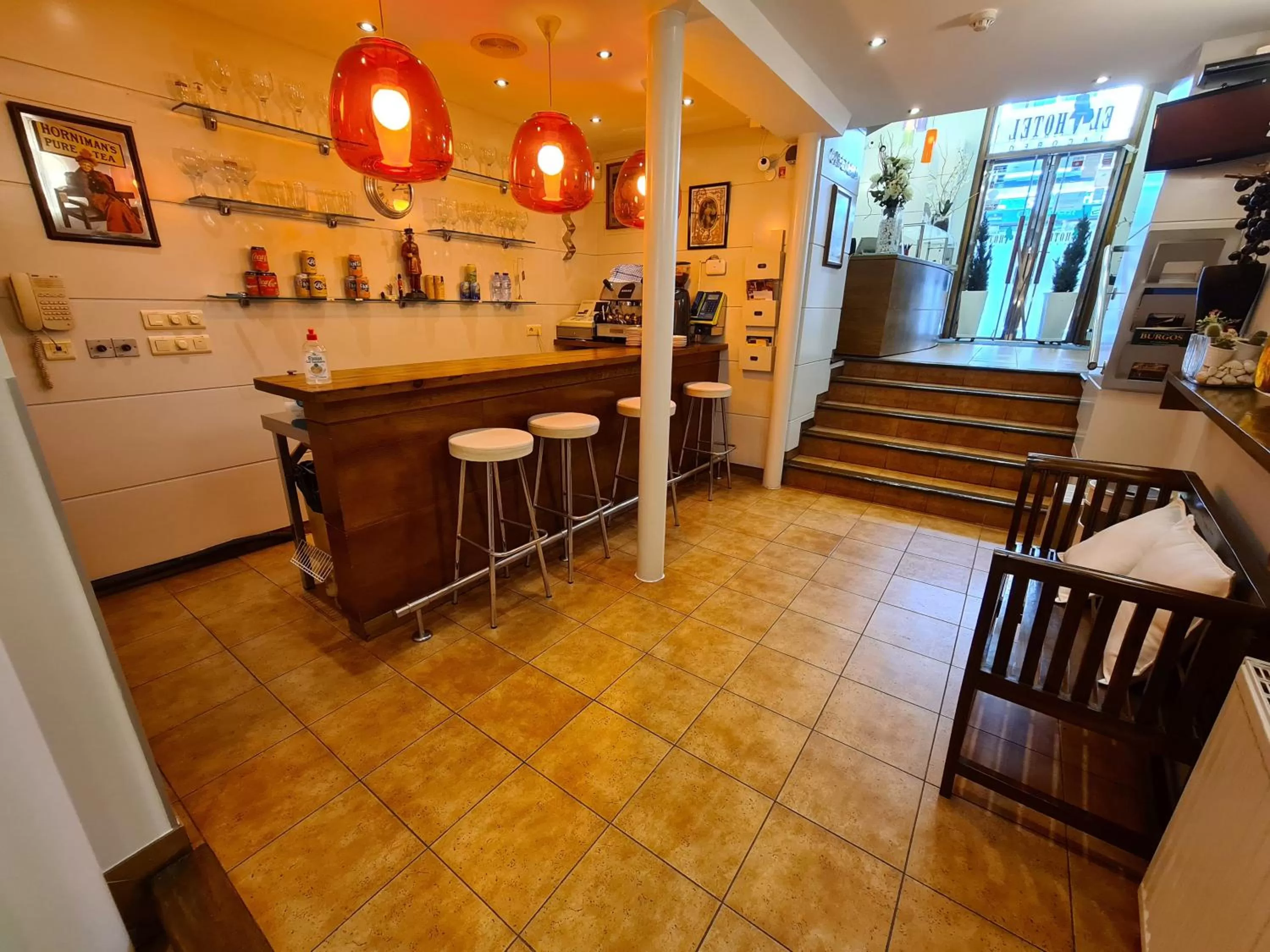 Lounge or bar in Hotel Jacobeo