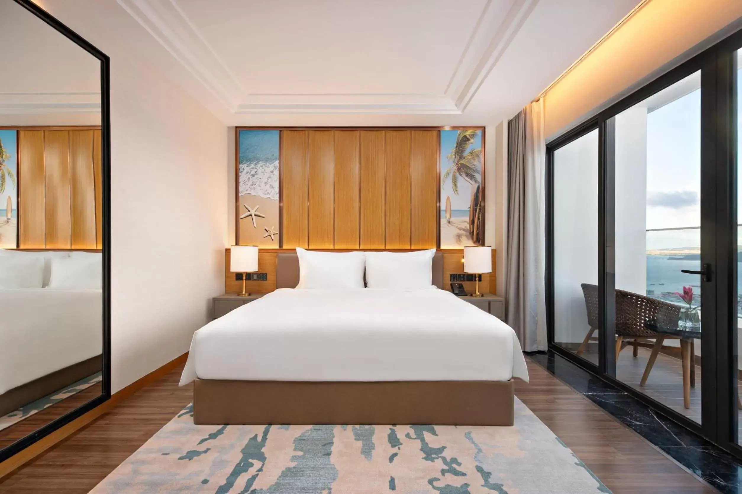 Premium Bayview Double Room in Grand Hyams Hotel - Quy Nhon Beach Premium Bayview Double Room in Grand Hyams Hotel - Quy Nhon Beach