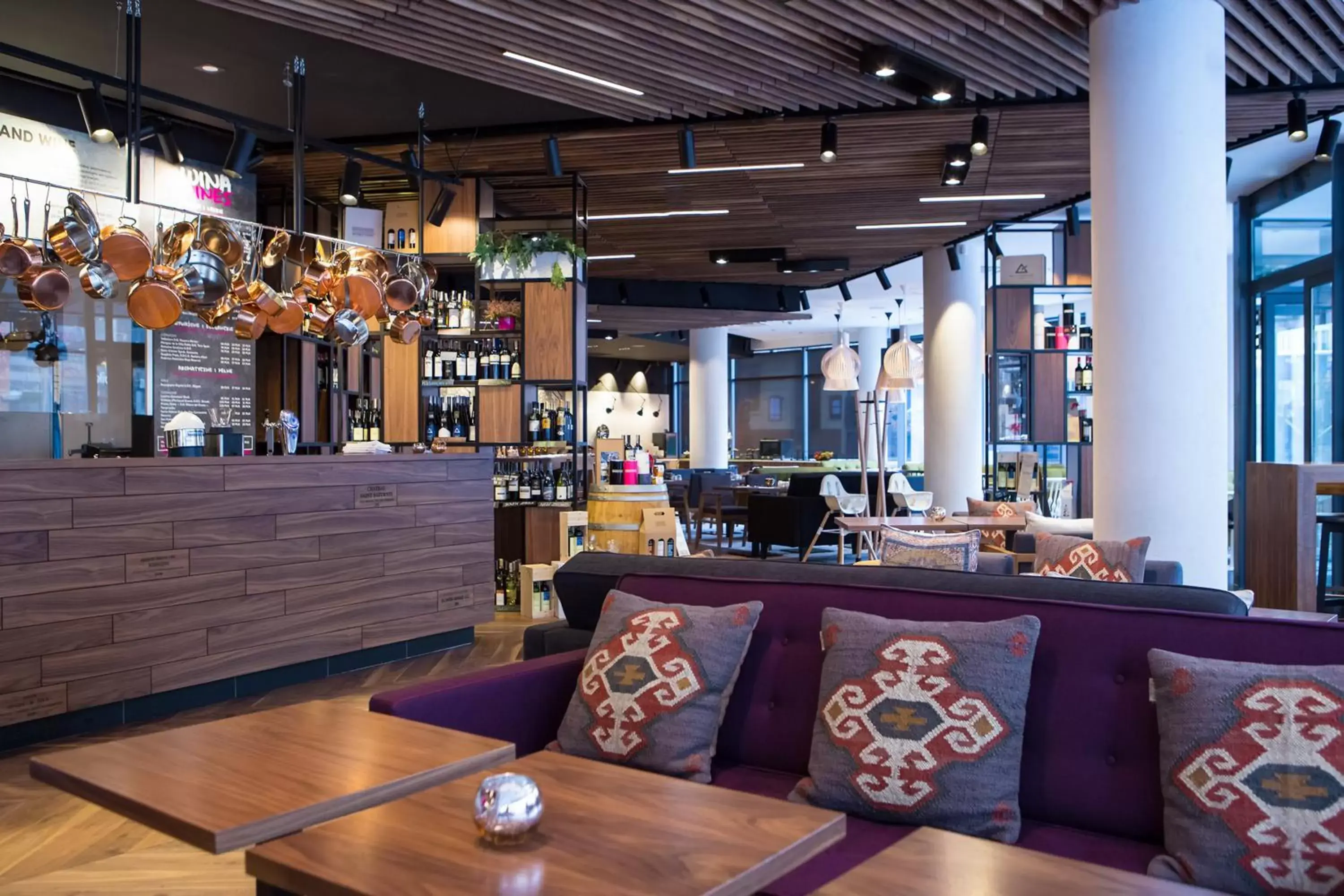 Lounge or bar in Mercure Krakow Stare Miasto