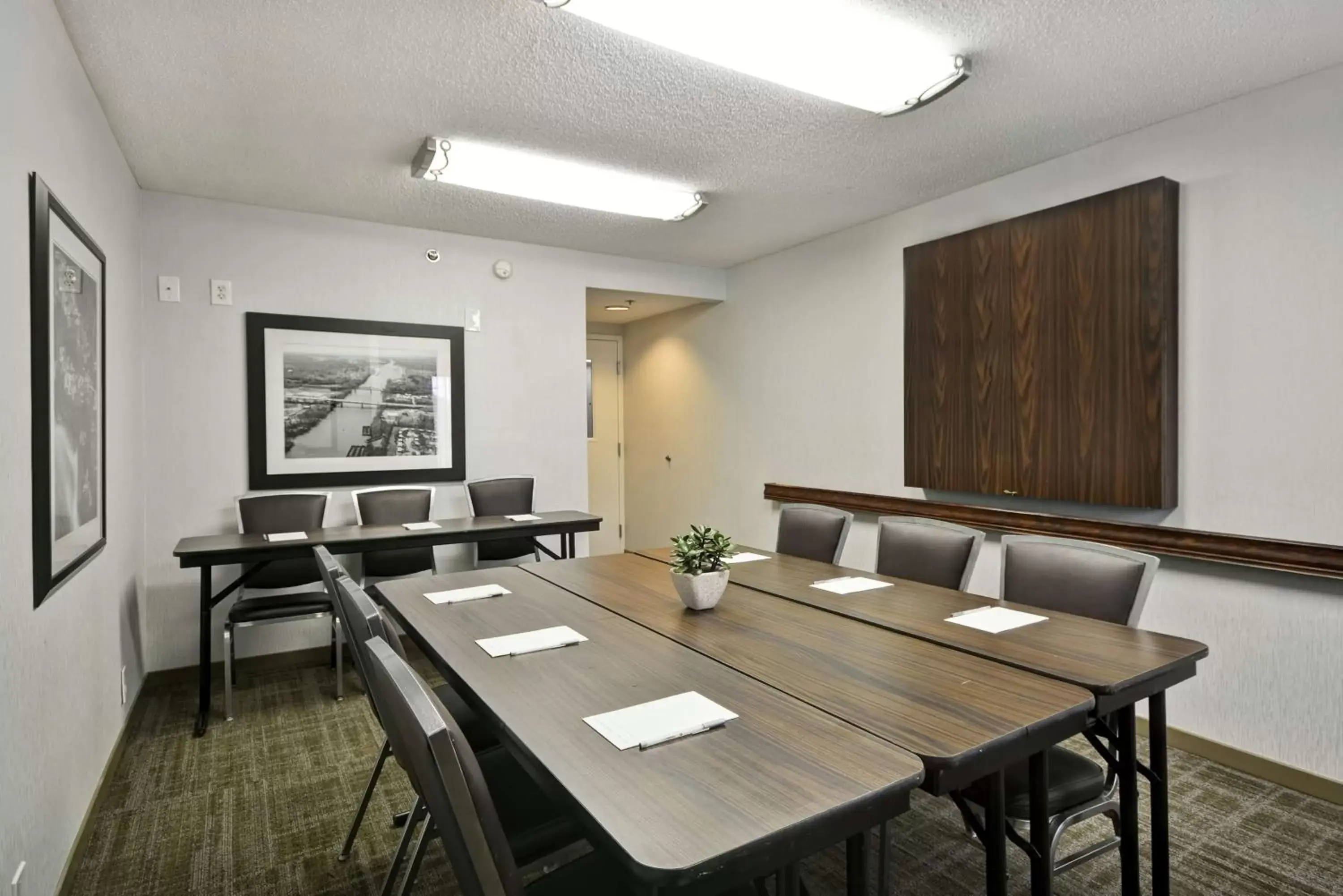 Meeting/conference room in Hampton Inn Birmingham/Mountain Brook