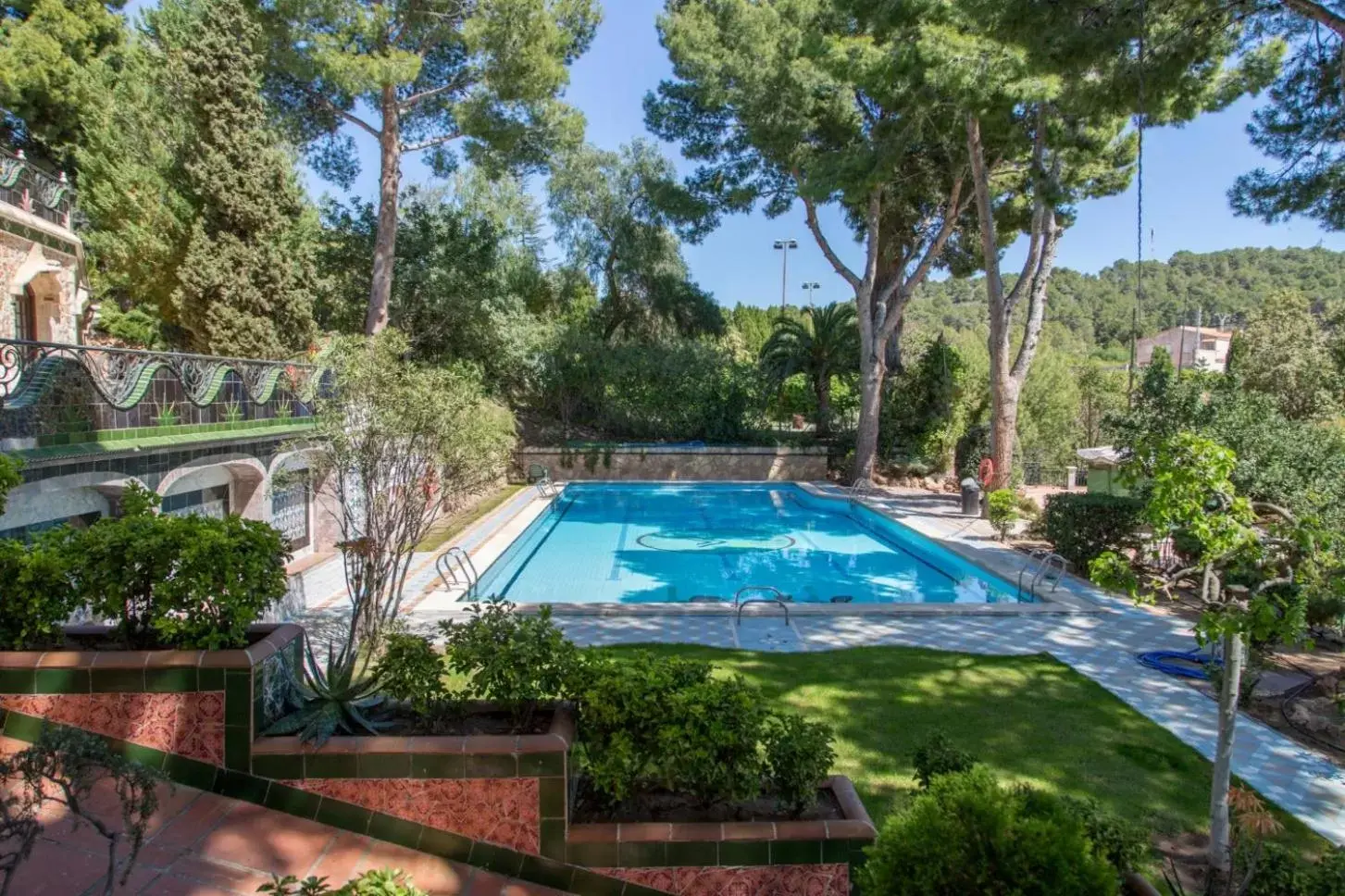 , Swimming Pool in Apartamentos Gaudi Style