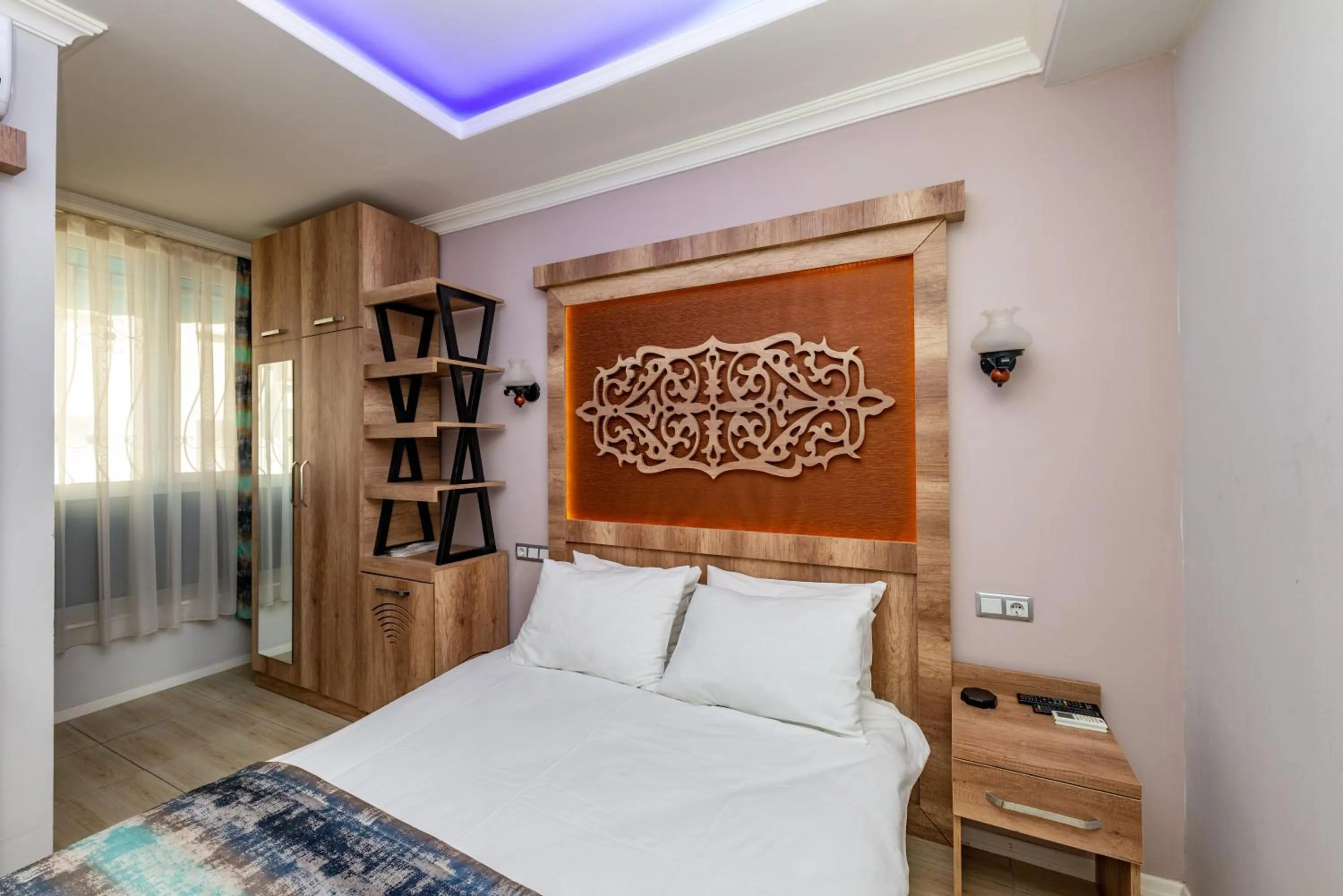 Bed in Linda Expo Palace