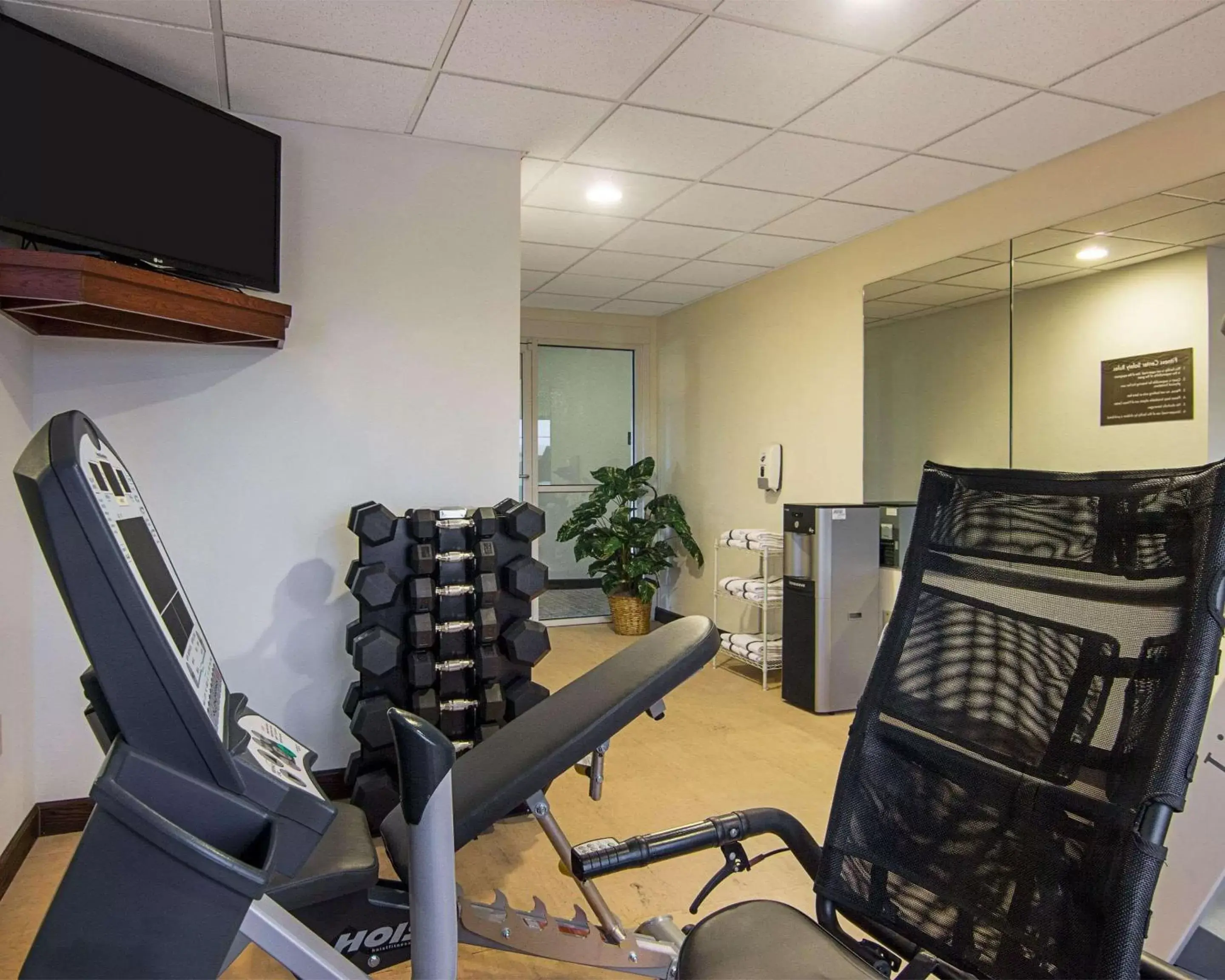 Fitness centre/facilities, Fitness Center/Facilities in Comfort Inn & Suites Grafton-Cedarburg