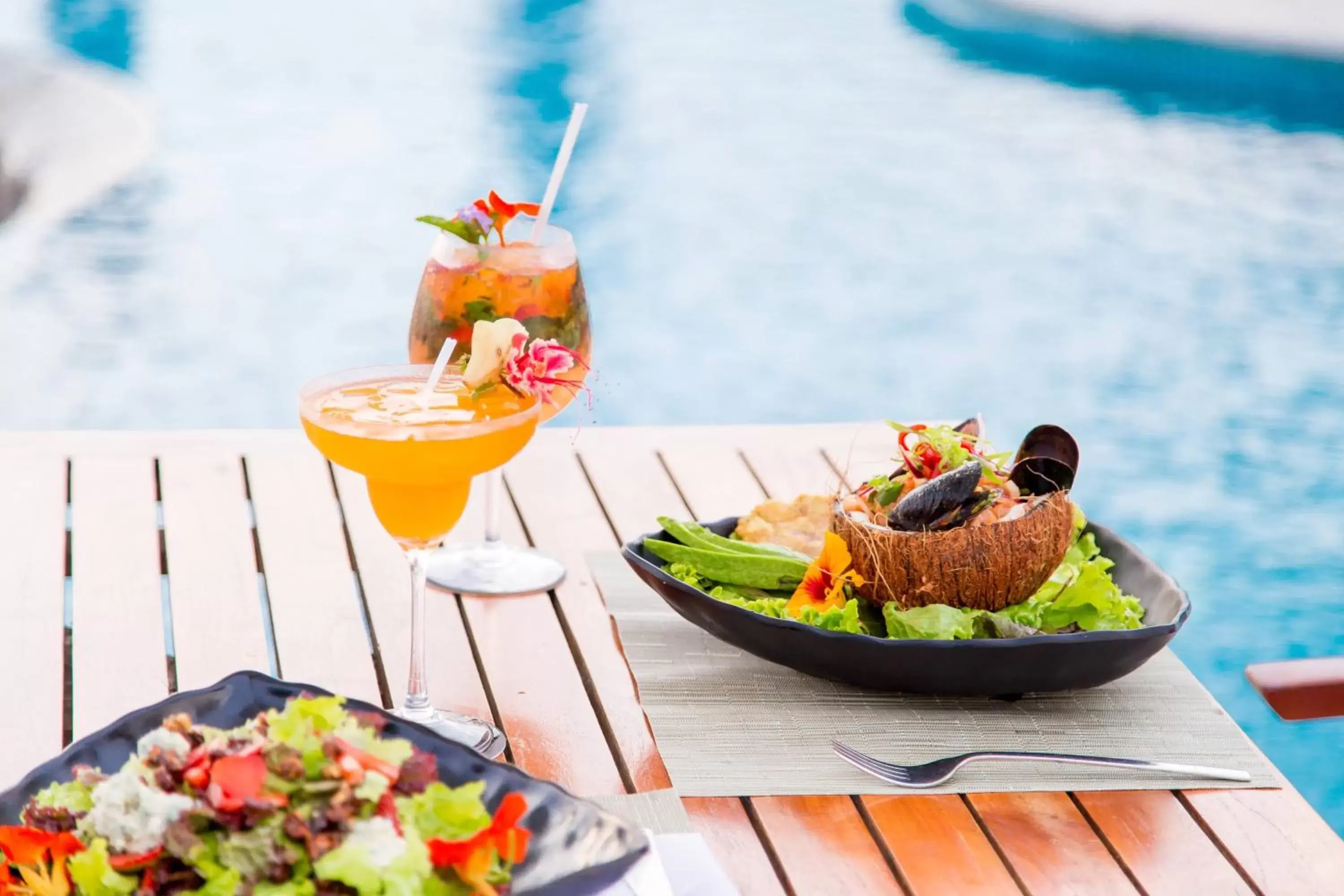 Swimming pool, Food in JW Marriott Guanacaste Resort & Spa