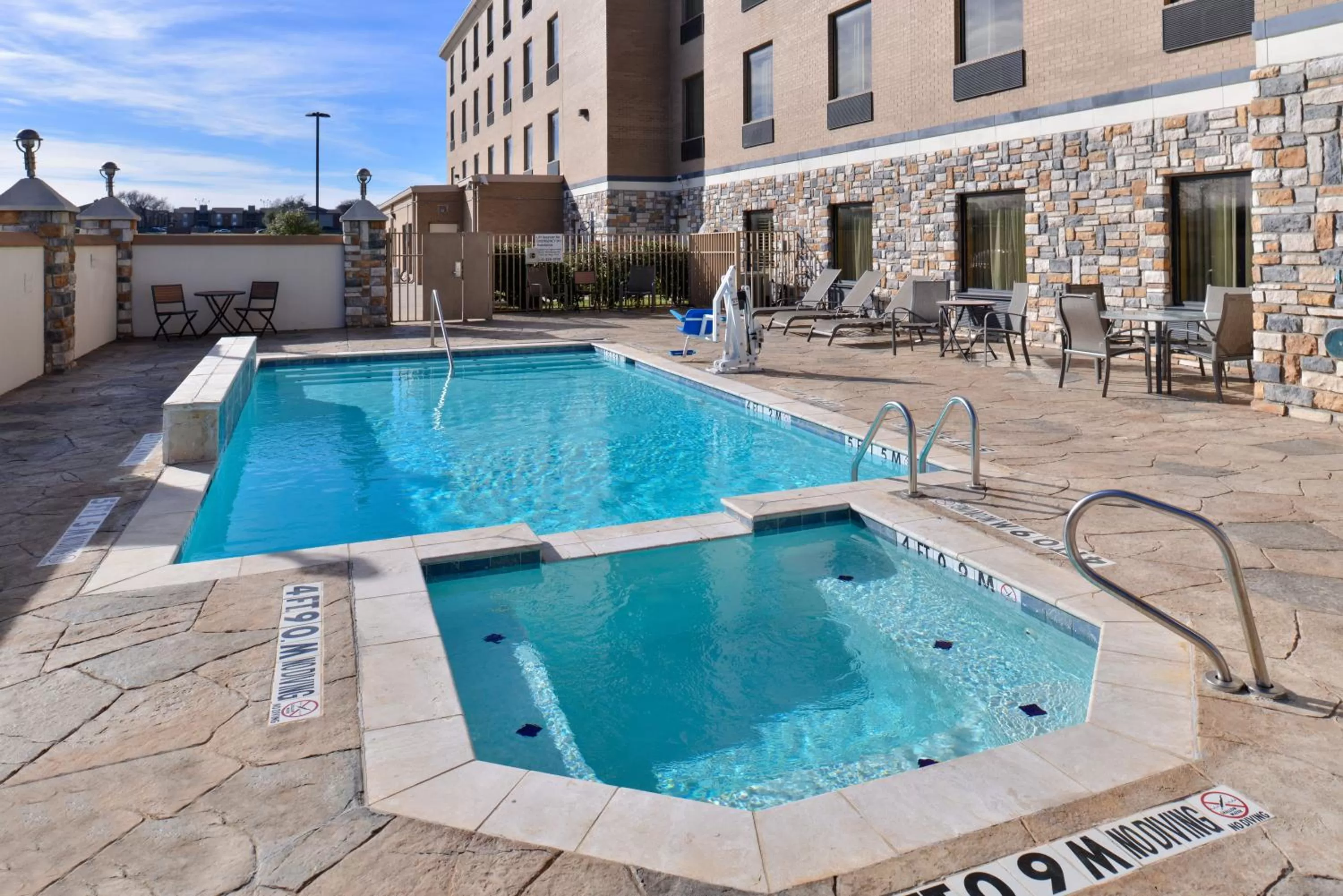 Swimming pool in Holiday Inn Express Hotel & Suites Dallas South - DeSoto by IHG