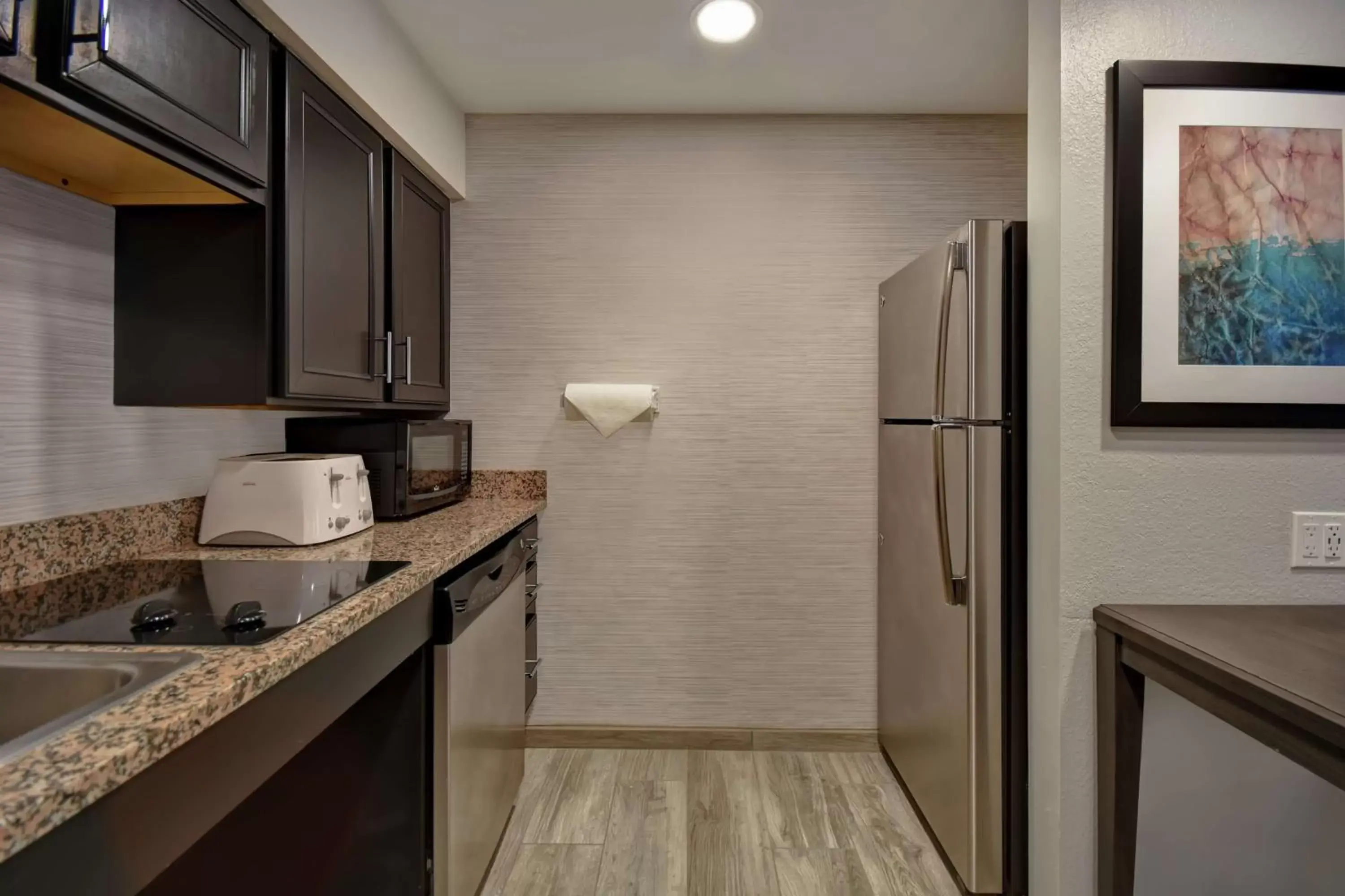 Kitchen or kitchenette, Kitchen/Kitchenette in Homewood Suites by Hilton Edgewater-NYC Area