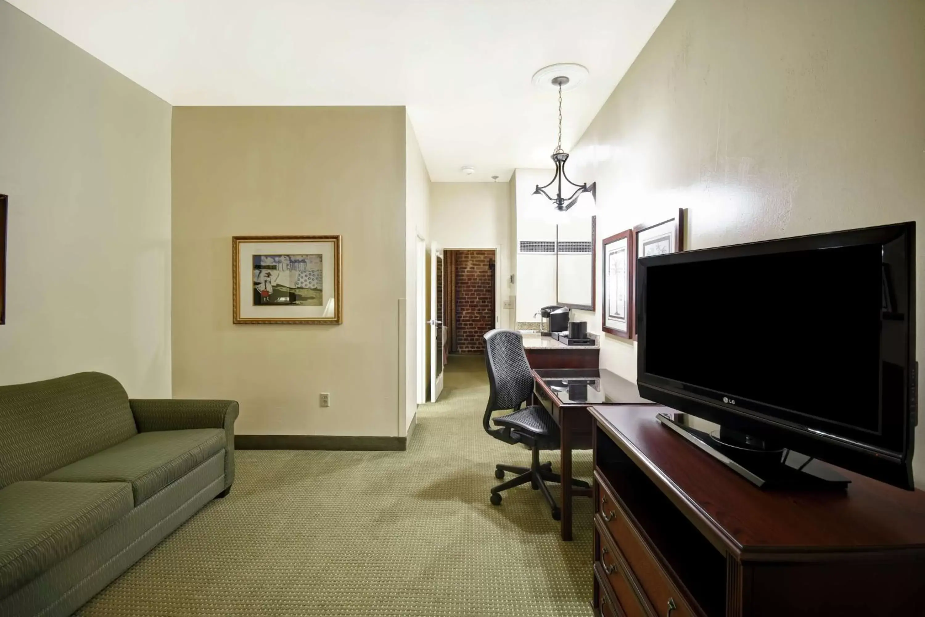 Bedroom, TV/Entertainment Center in Embassy Suites Charleston - Historic District