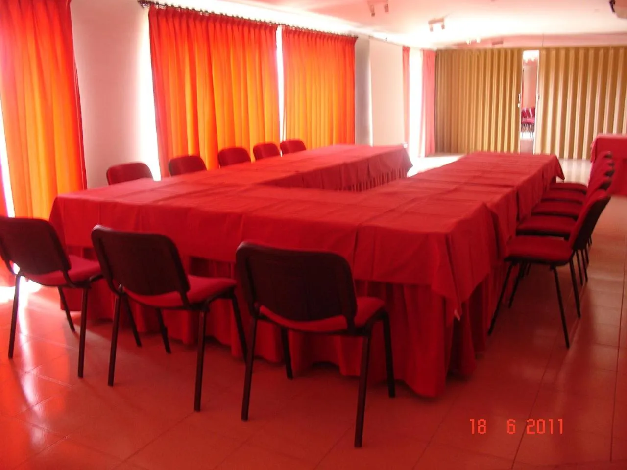 Business facilities in Hotel Comendador