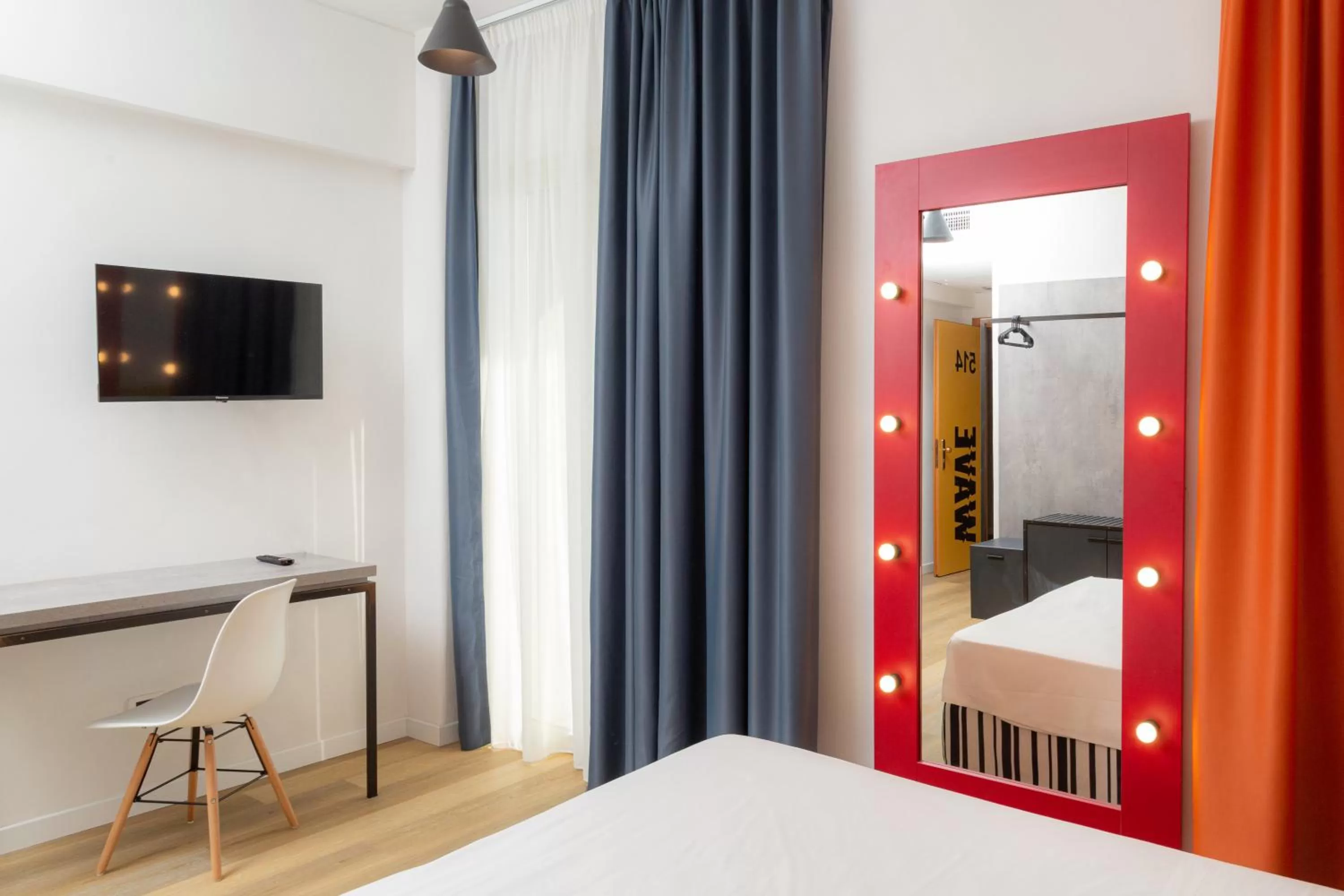 Double or Twin Room in Wave Hotel