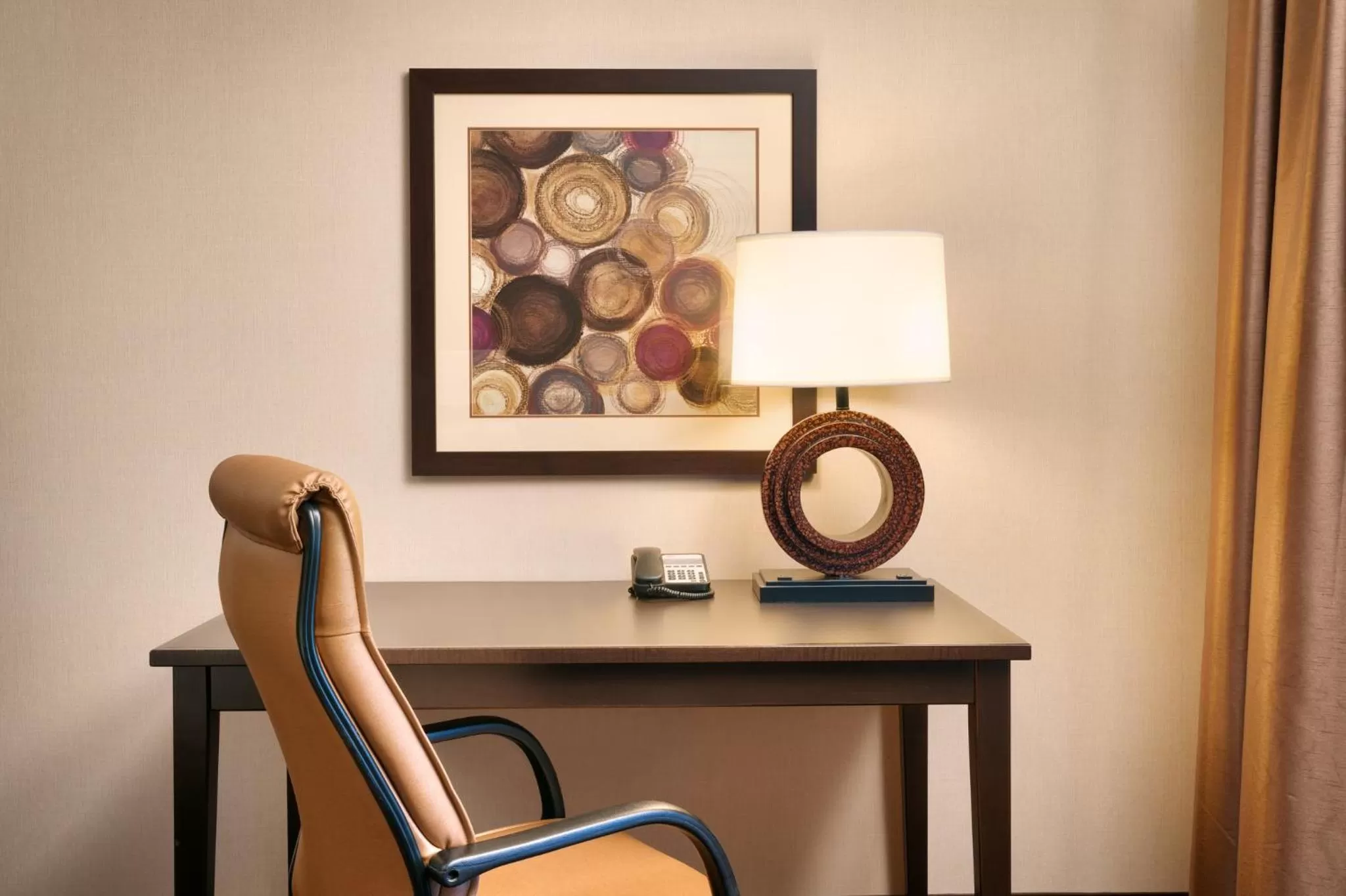 Photo of the whole room in Holiday Inn Express Hotel & Suites Billings by IHG