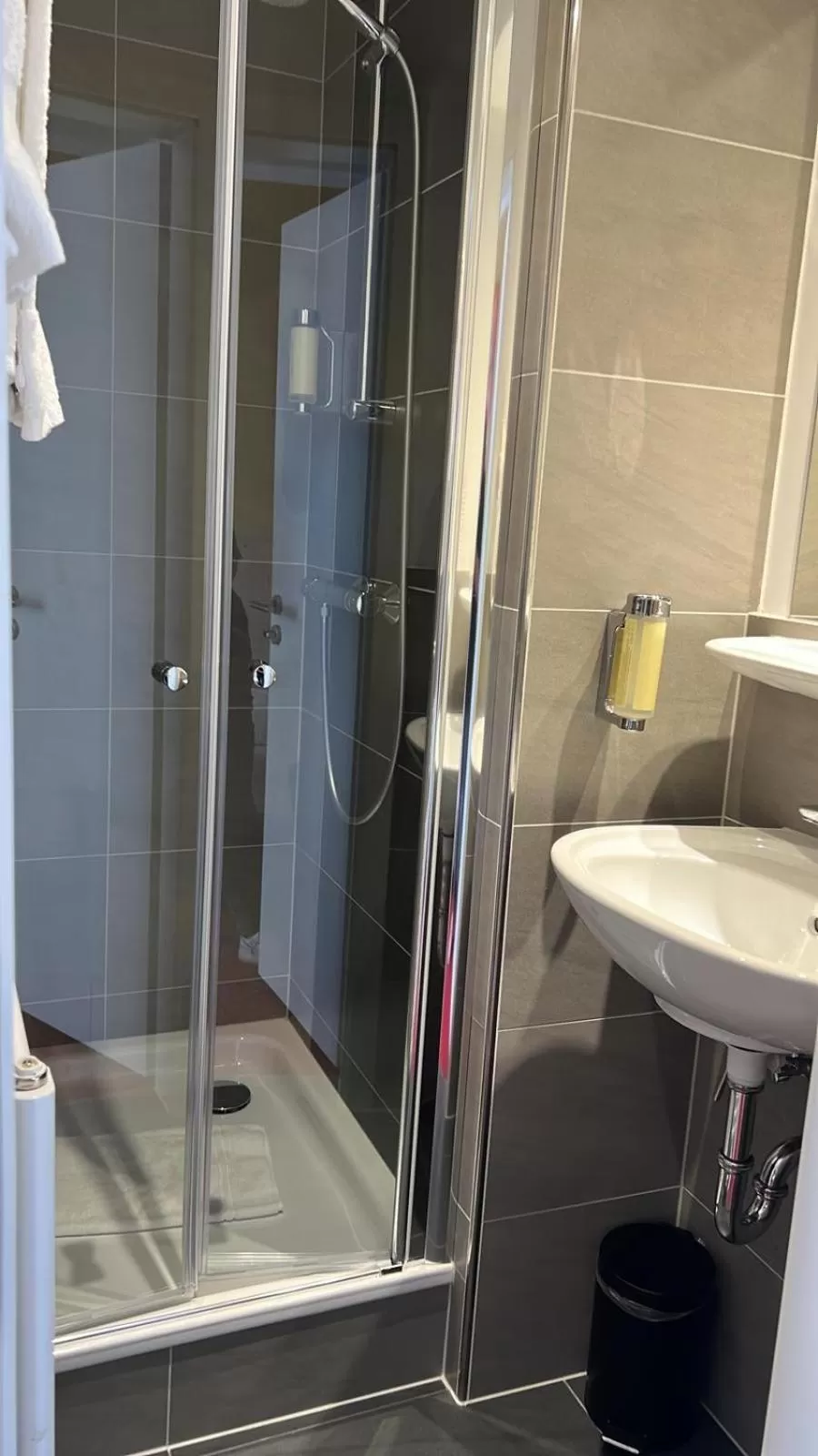 Bathroom in Palm Premium Hotel & Apartments