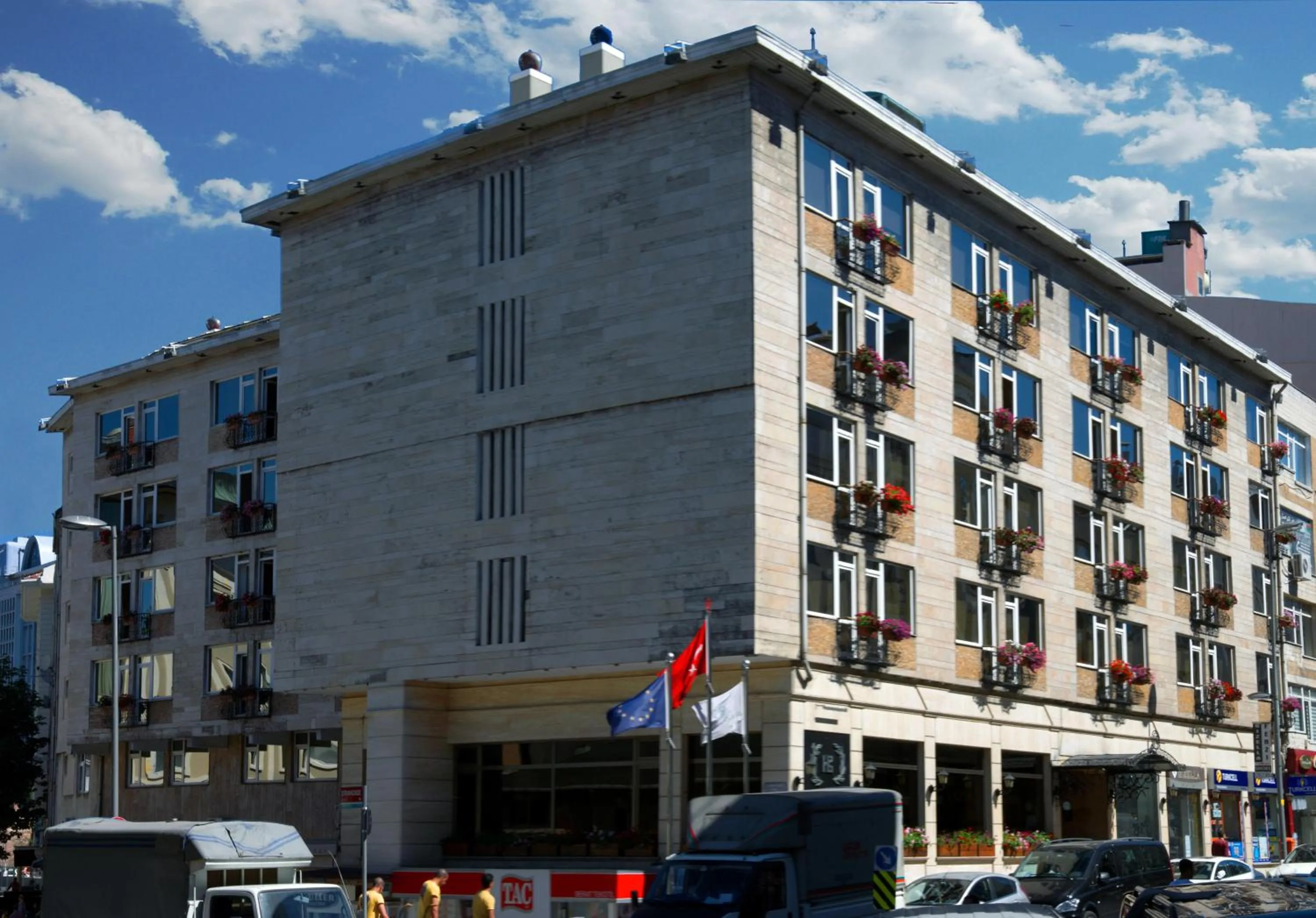 Facade/entrance in Hotel Buyuk Keban
