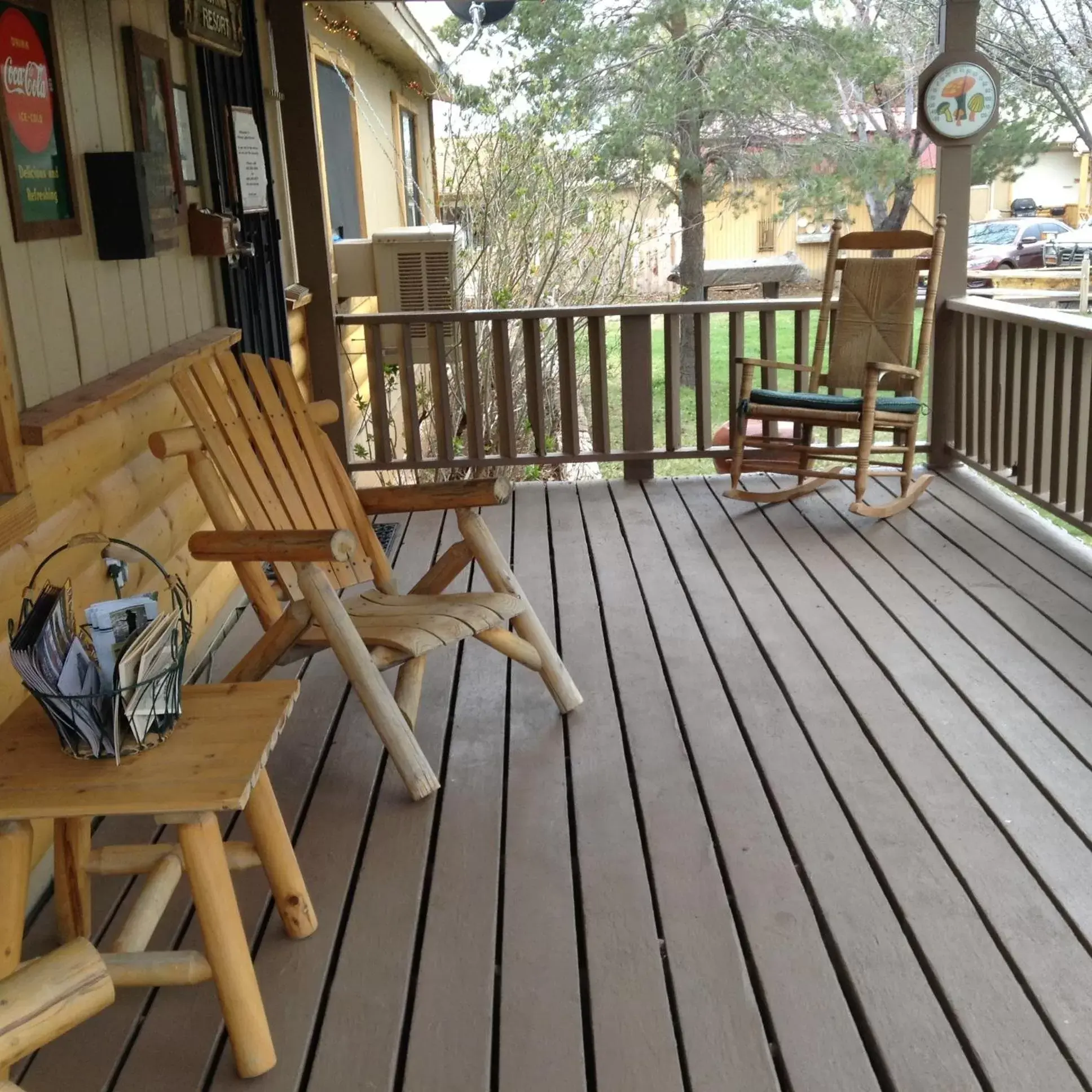 Patio in Rainbows End Fishing Resort