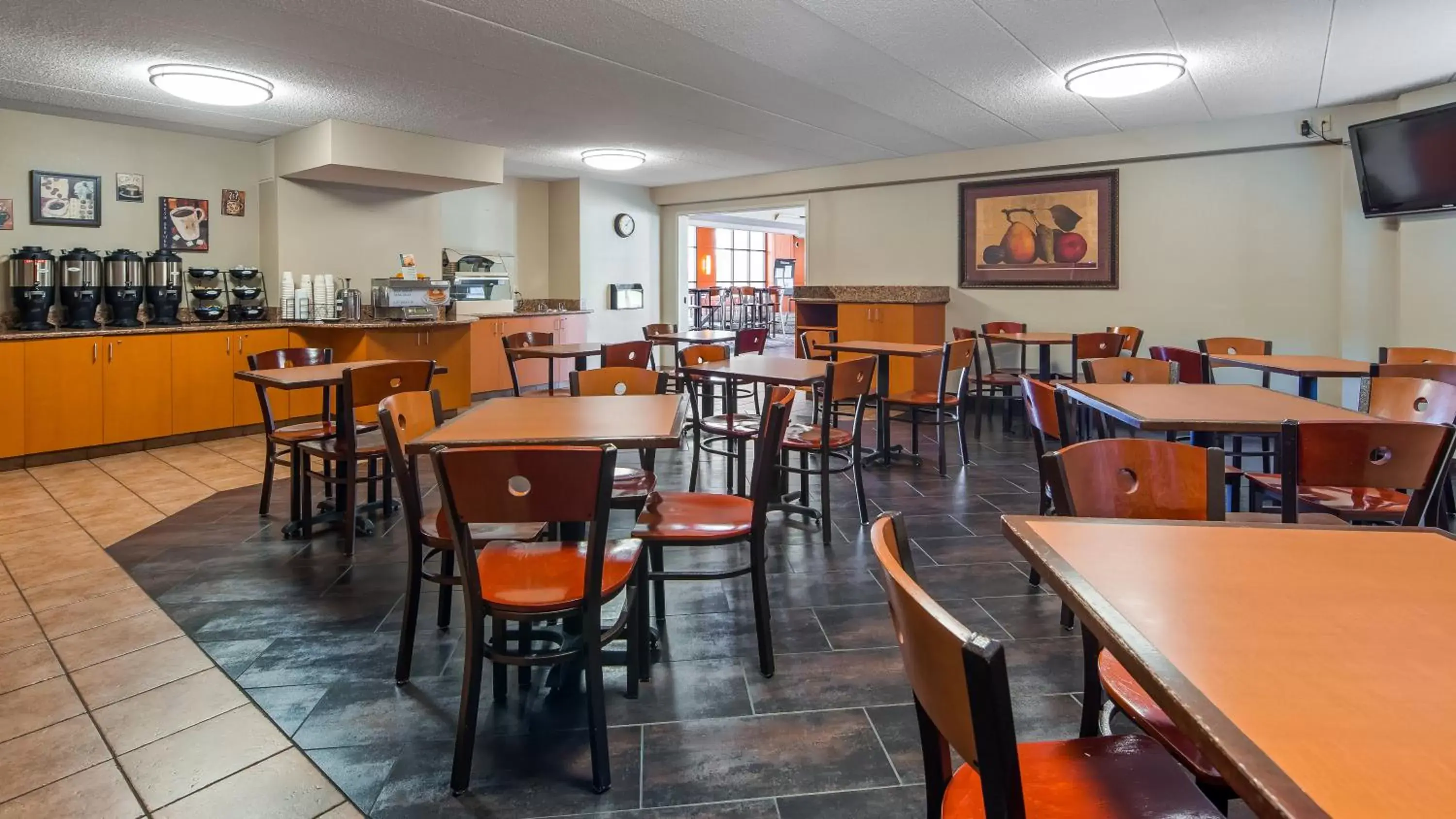 Restaurant/places to eat in Best Western Plus Dakota Ridge Restaurant/places to eat in Best Western Plus Dakota Ridge